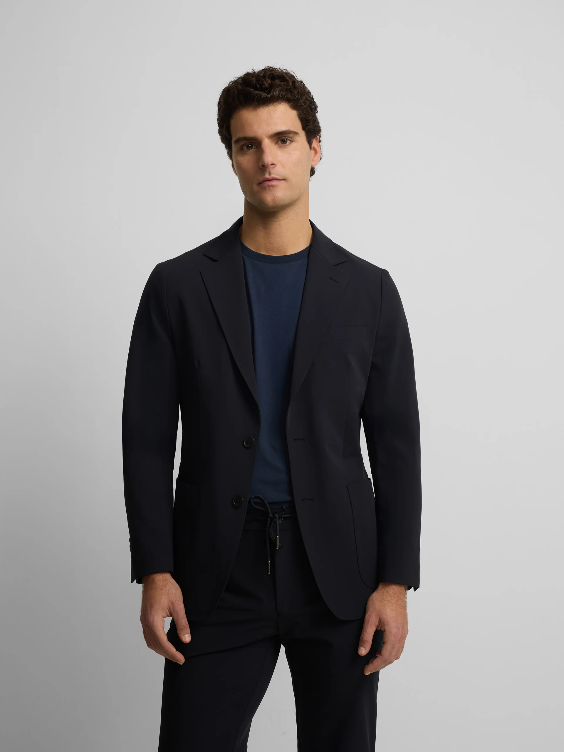 Americana tecnica azul marino