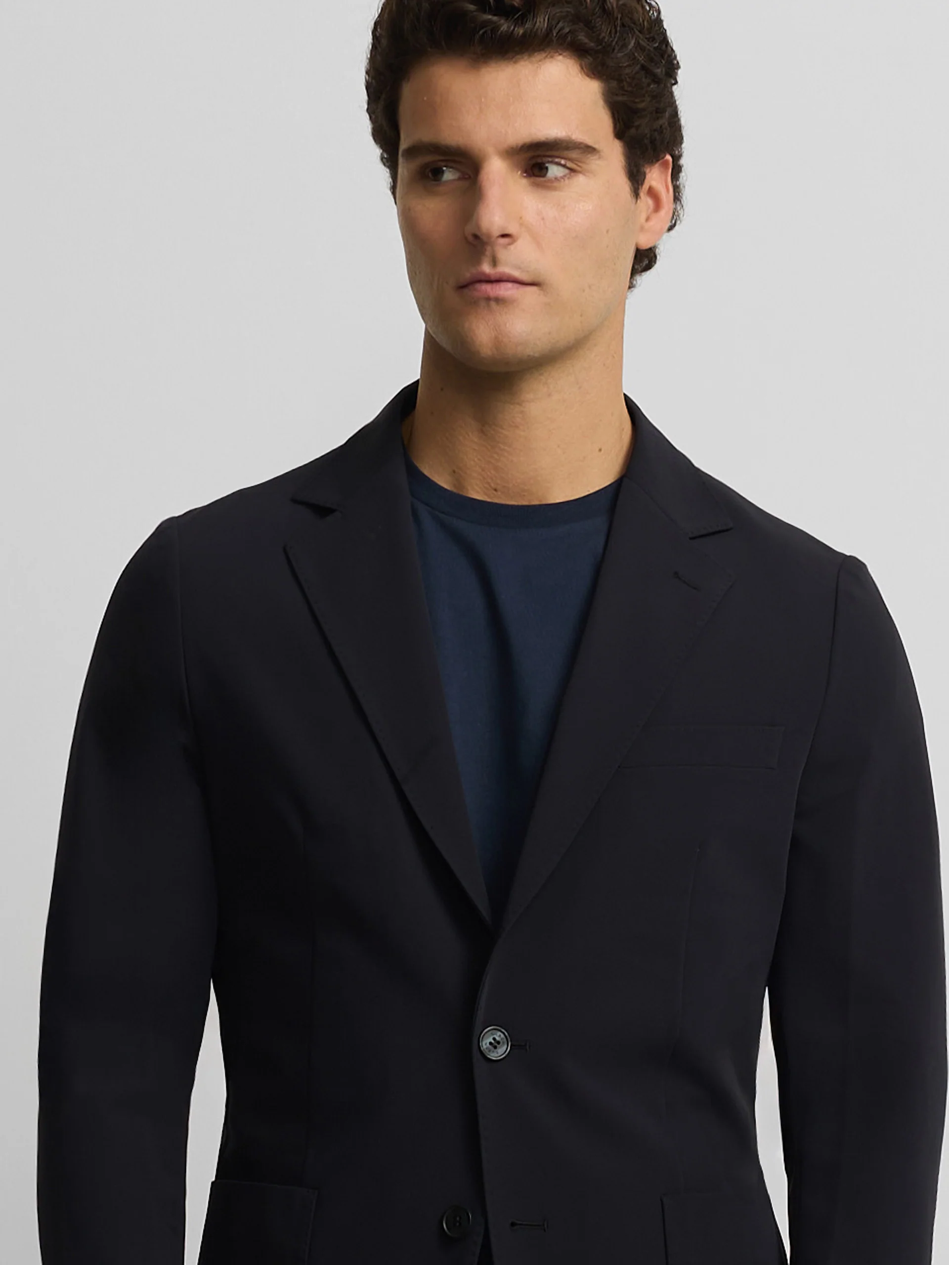 Americana tecnica azul marino - Image 3