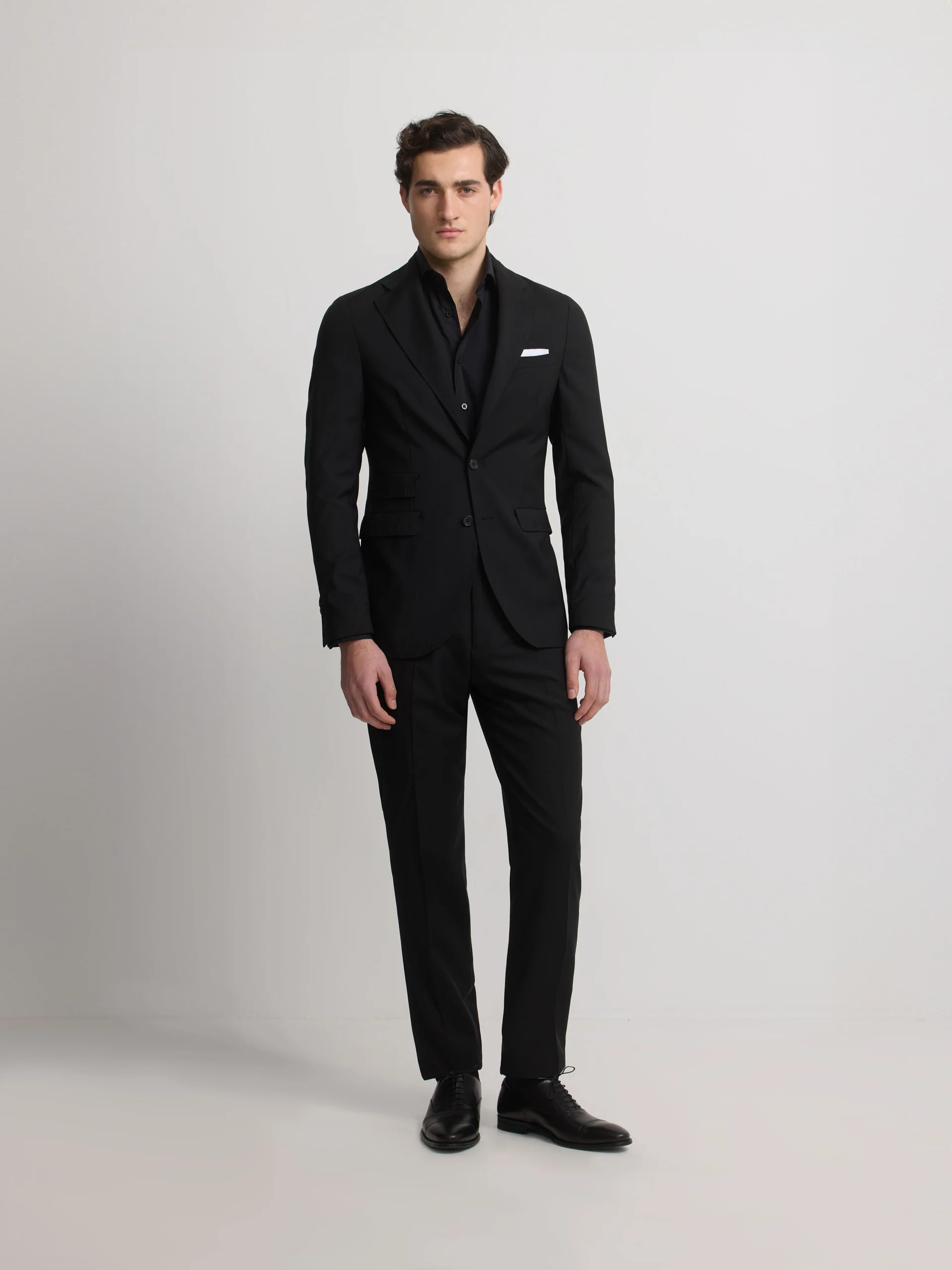 Americana traje clasico negro - Image 4