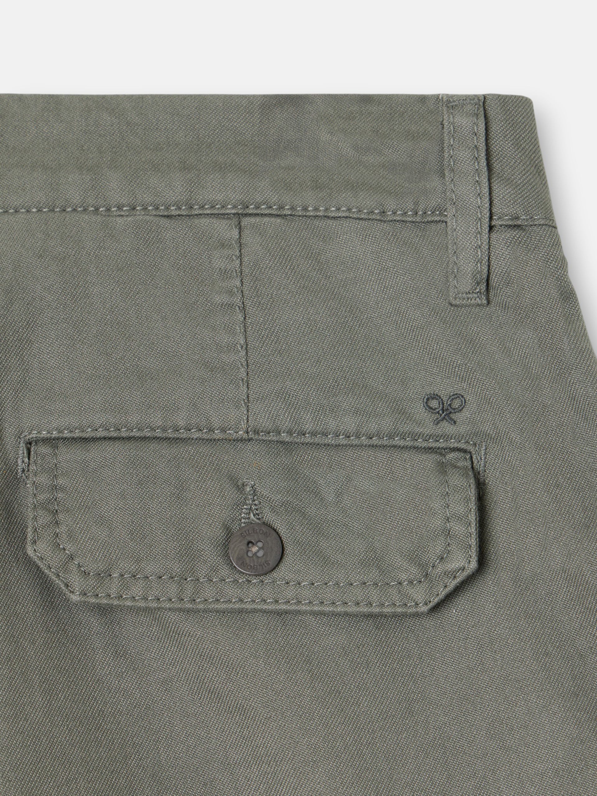 Bermuda cargo verde - Image 5