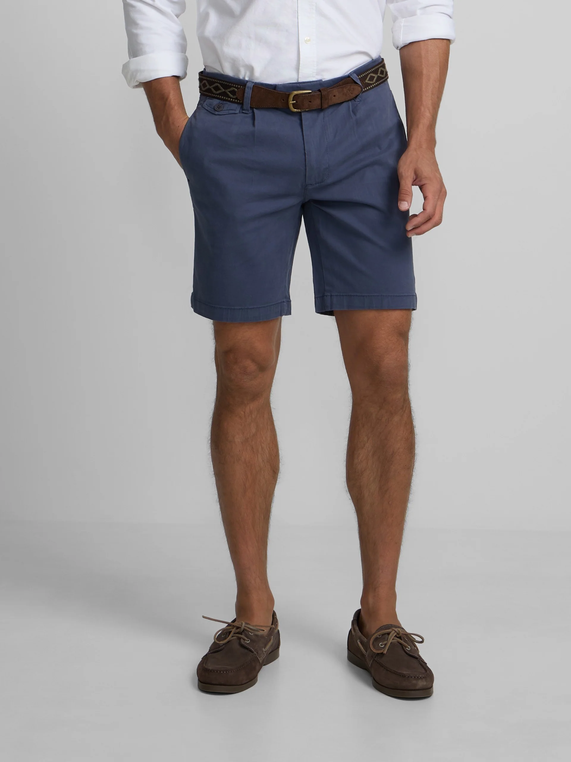 Bermuda clasica pinza azul indigo - Image 3