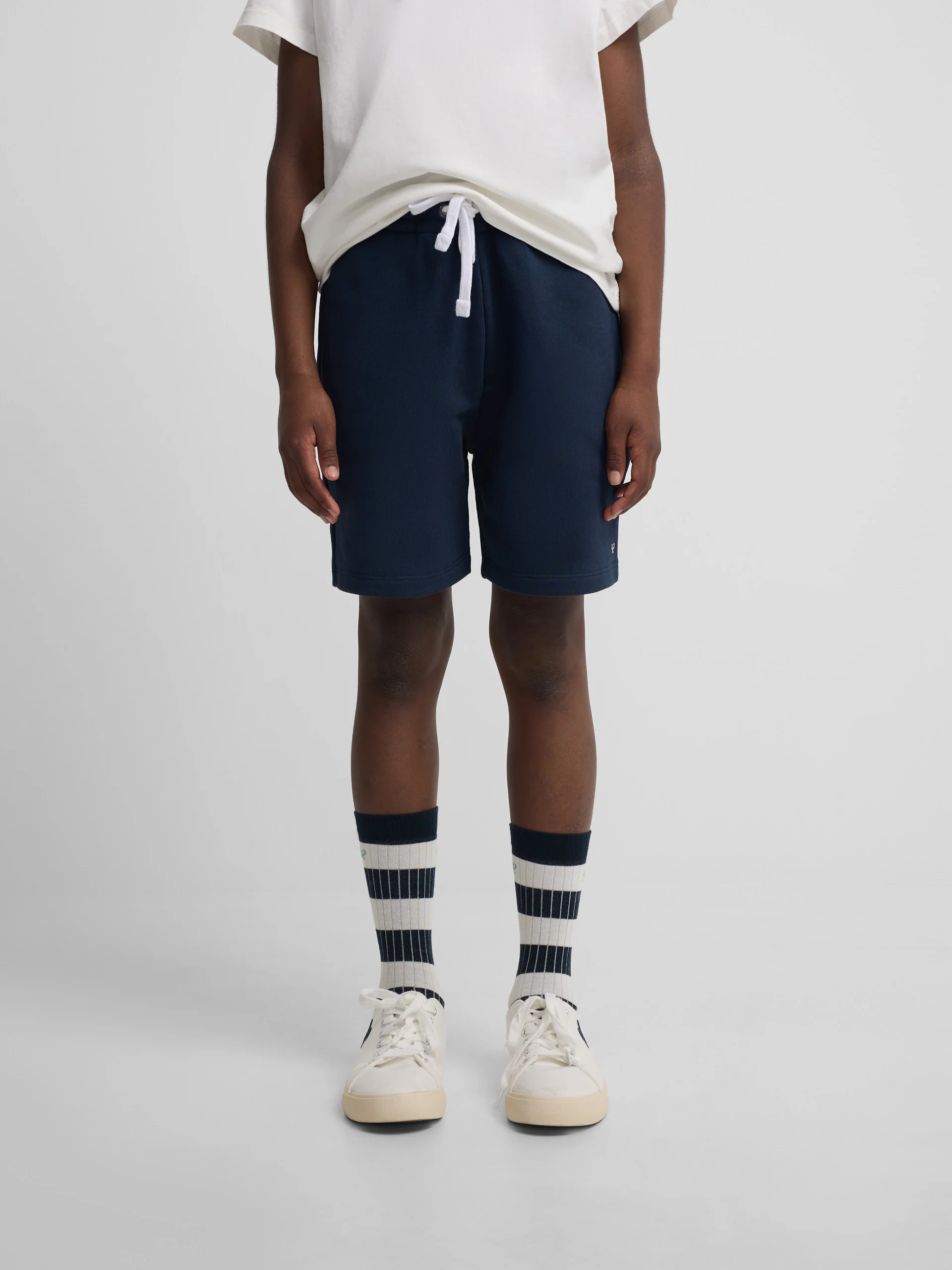 Bermuda deportiva kids azul marino - Image 4