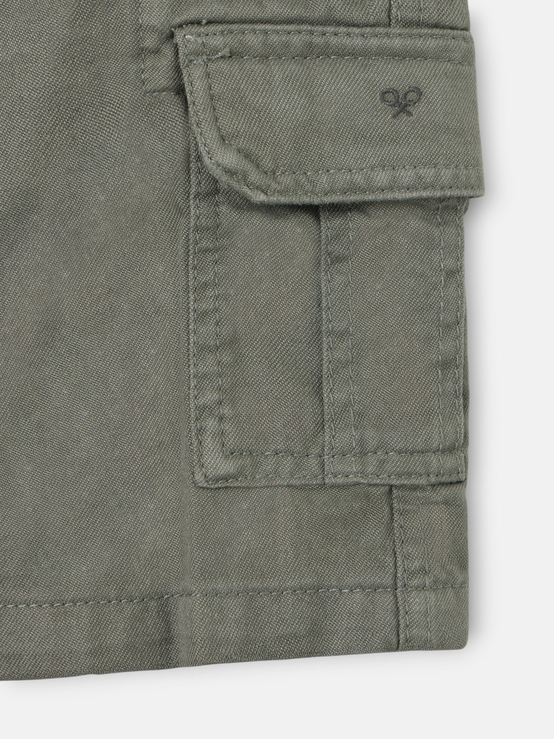 Bermuda kids cargo verde - Image 2