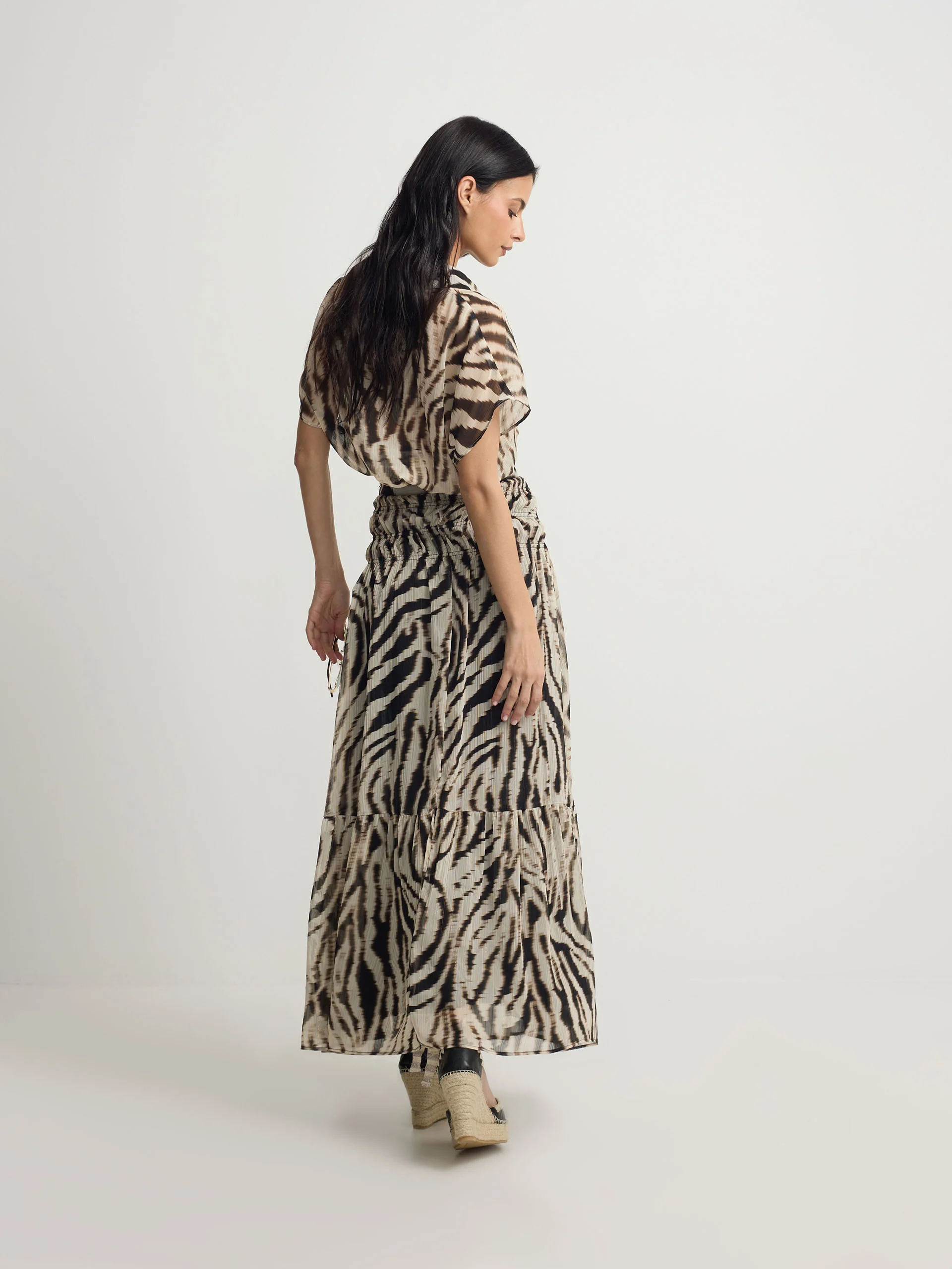 Blusa estampado animal print negro - Image 5