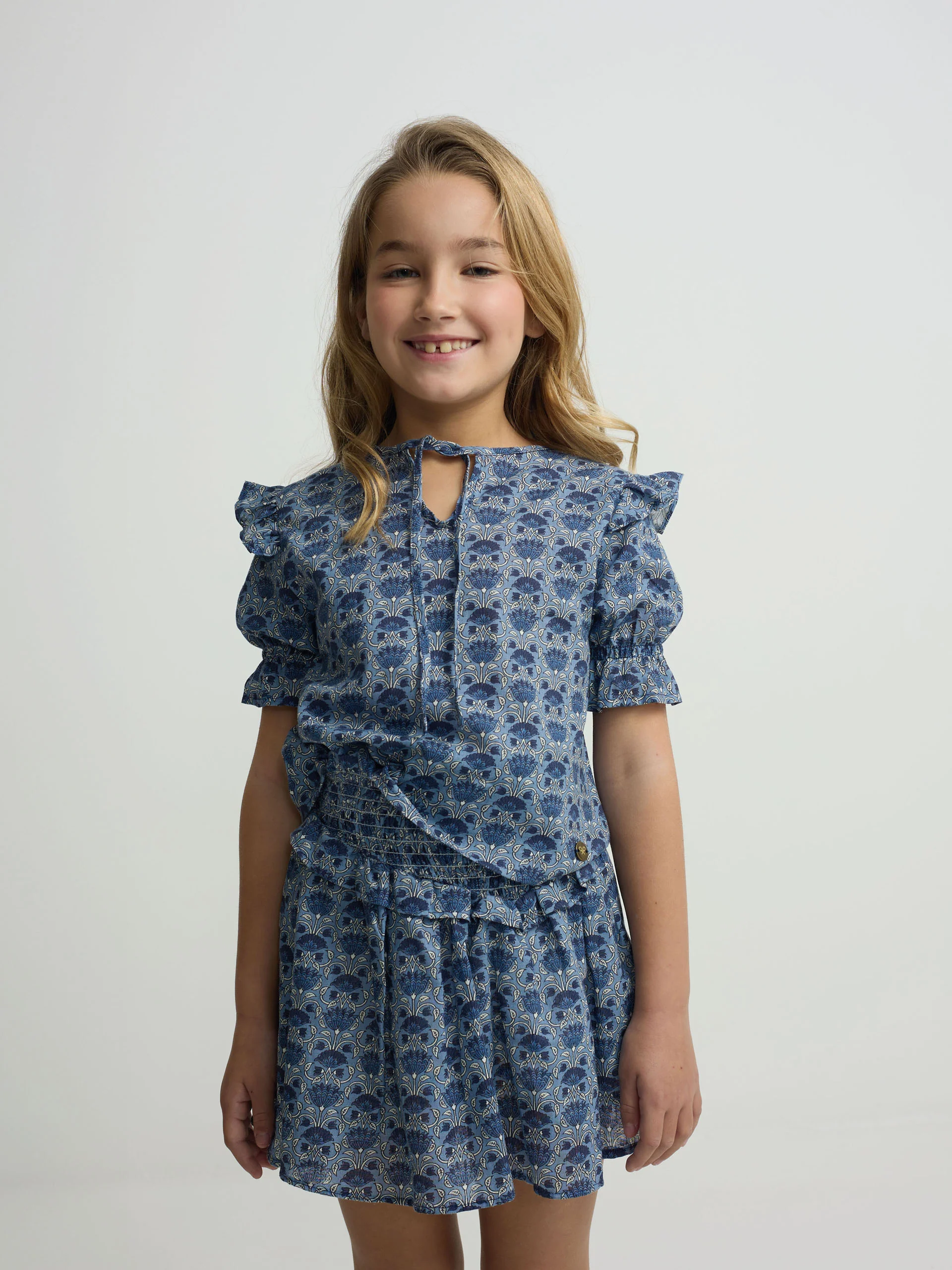 Blusa girl manga corta estampado azul - Image 3