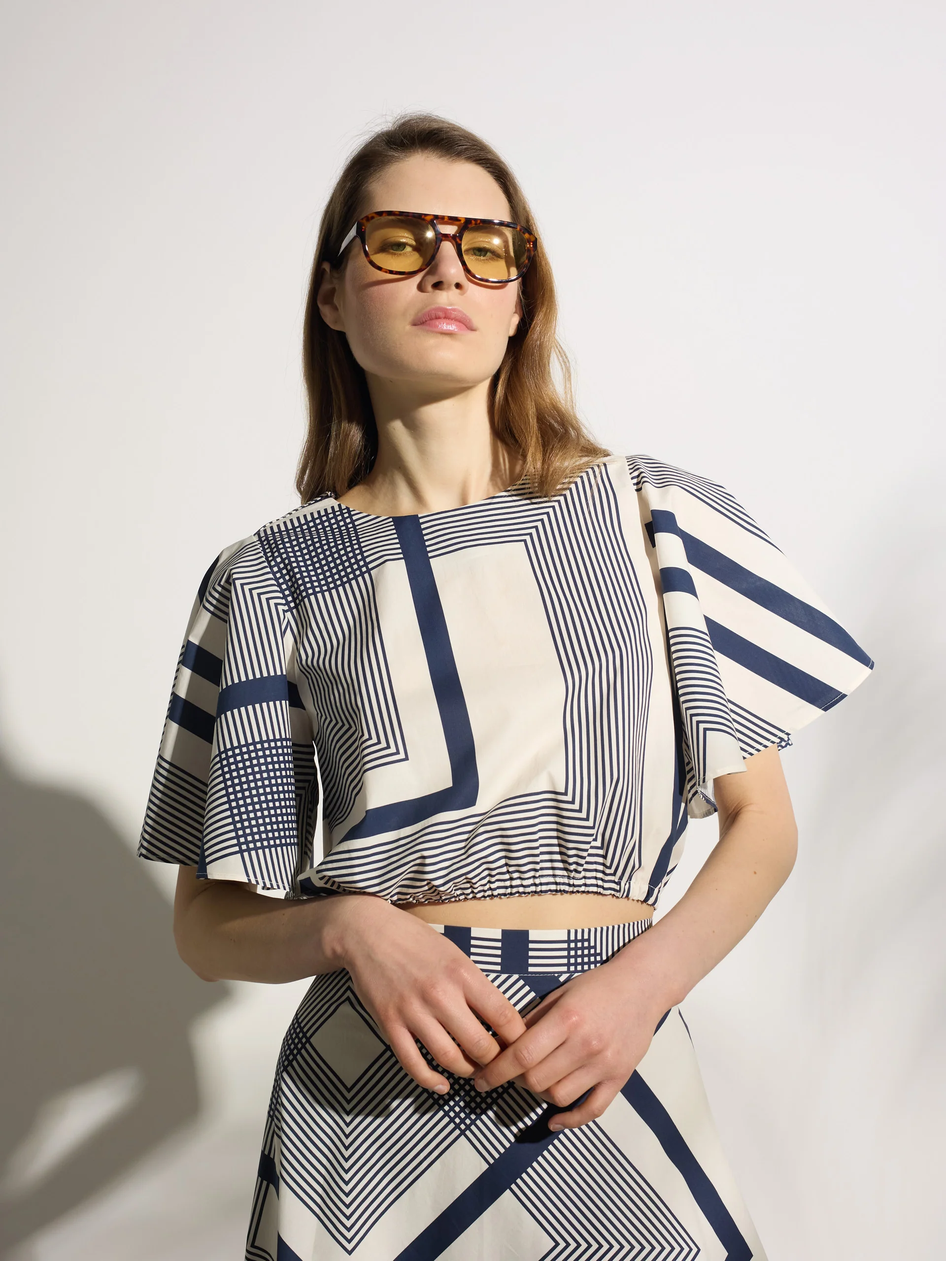 Blusa unique estampado azul - Image 3