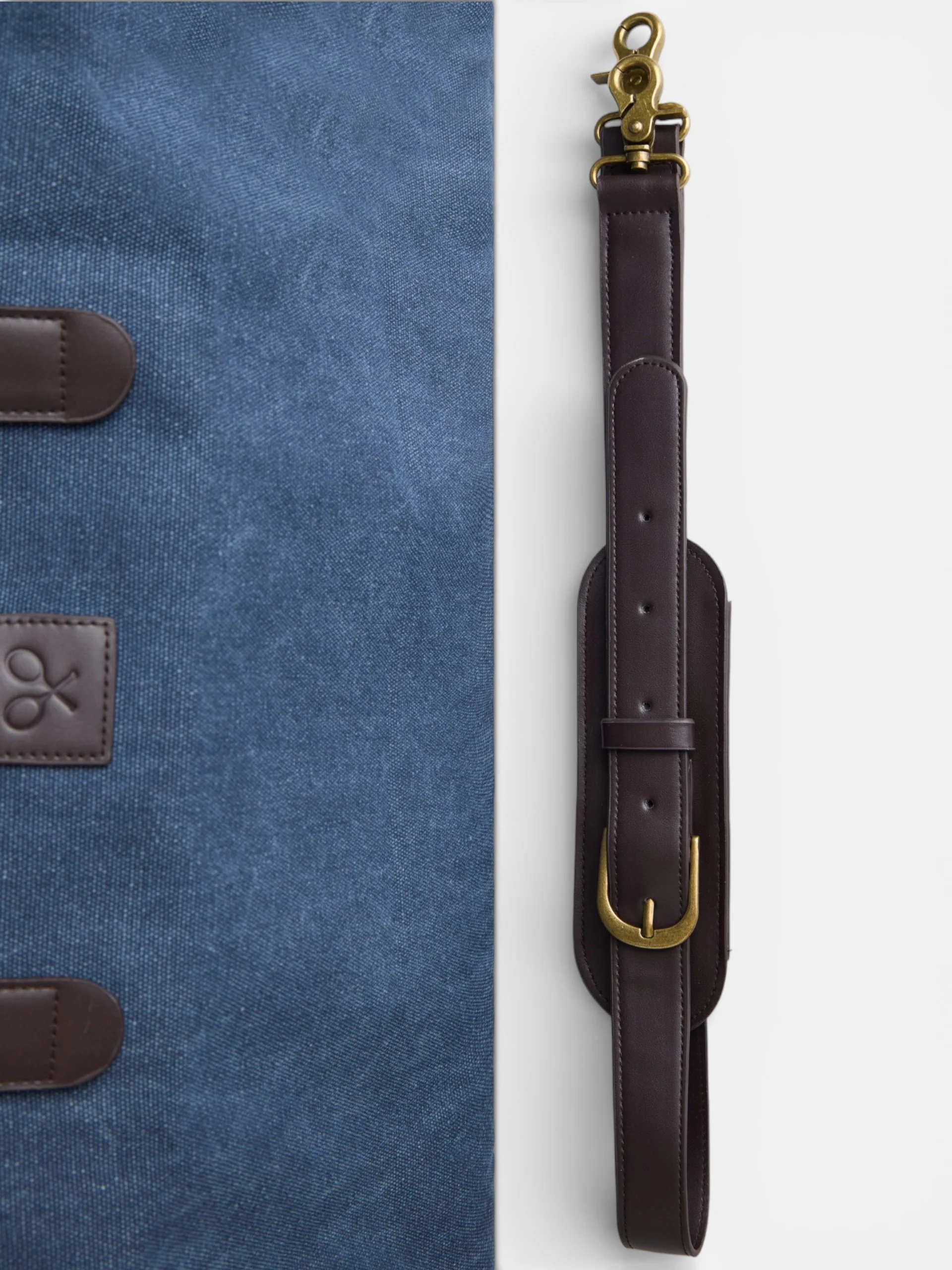 Bolsa de viaje detalle piel azul marino - Image 6