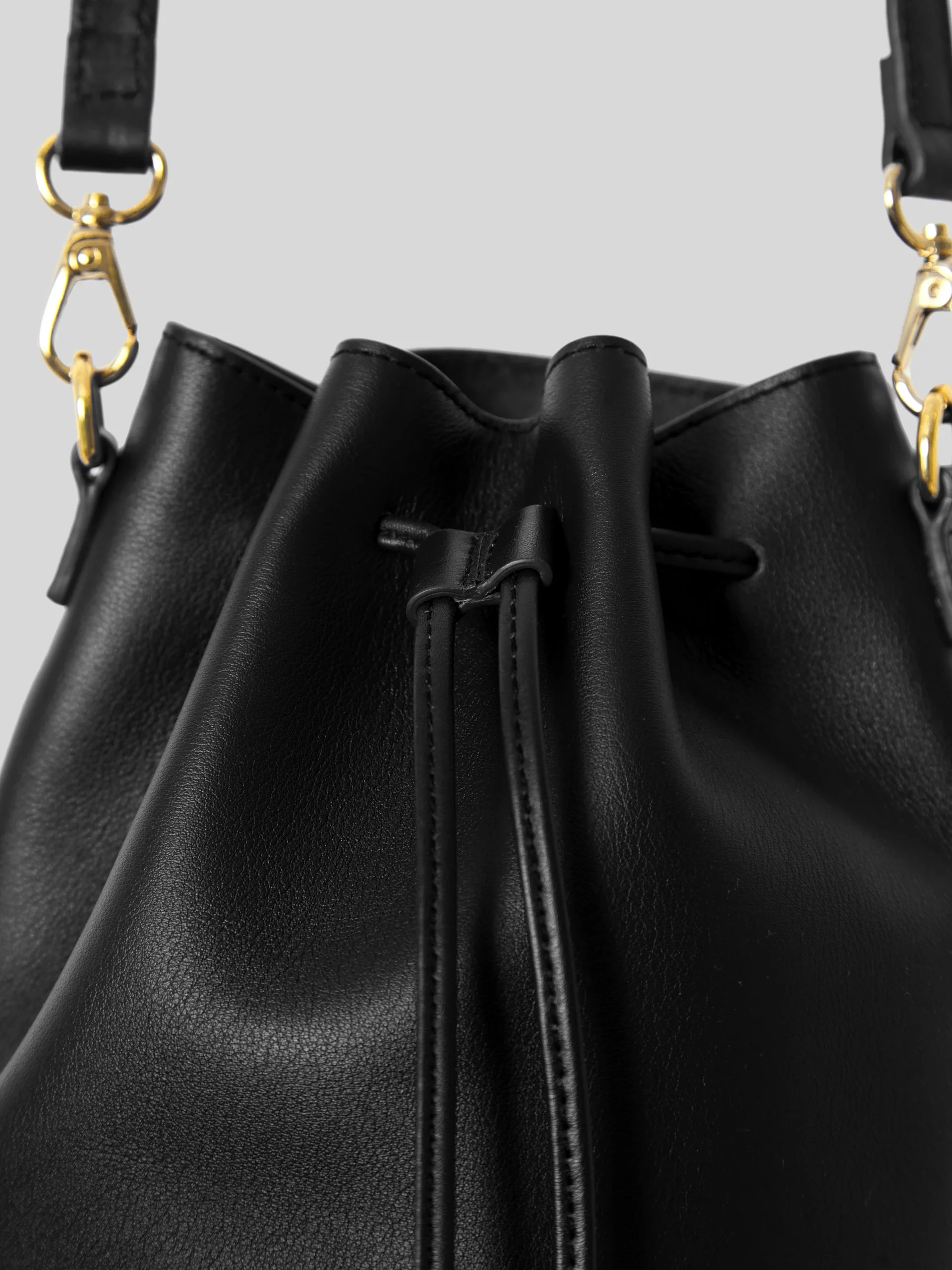 Bolso saco negro - Image 4