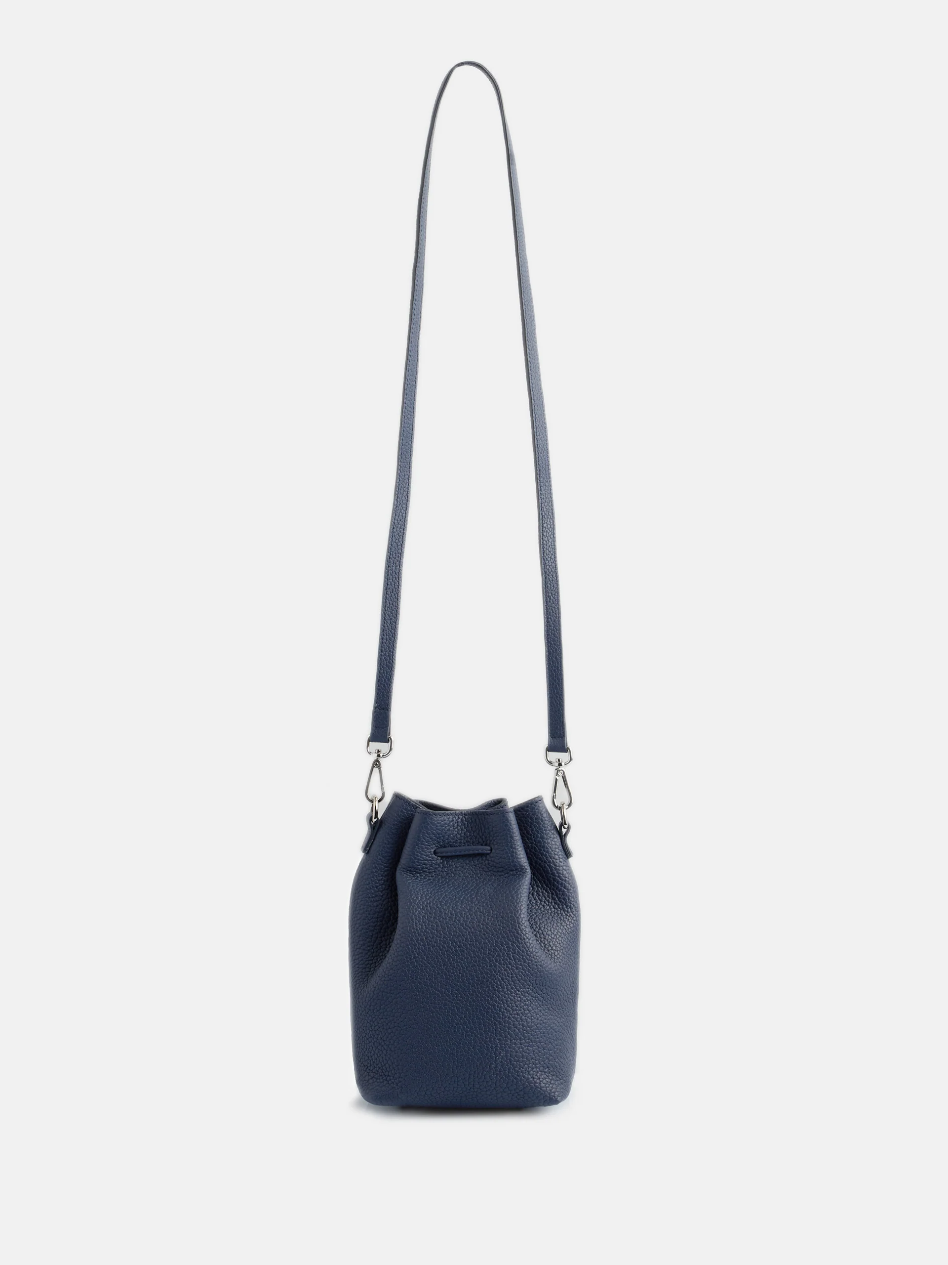 Bolso saco piel azul marino - Image 4