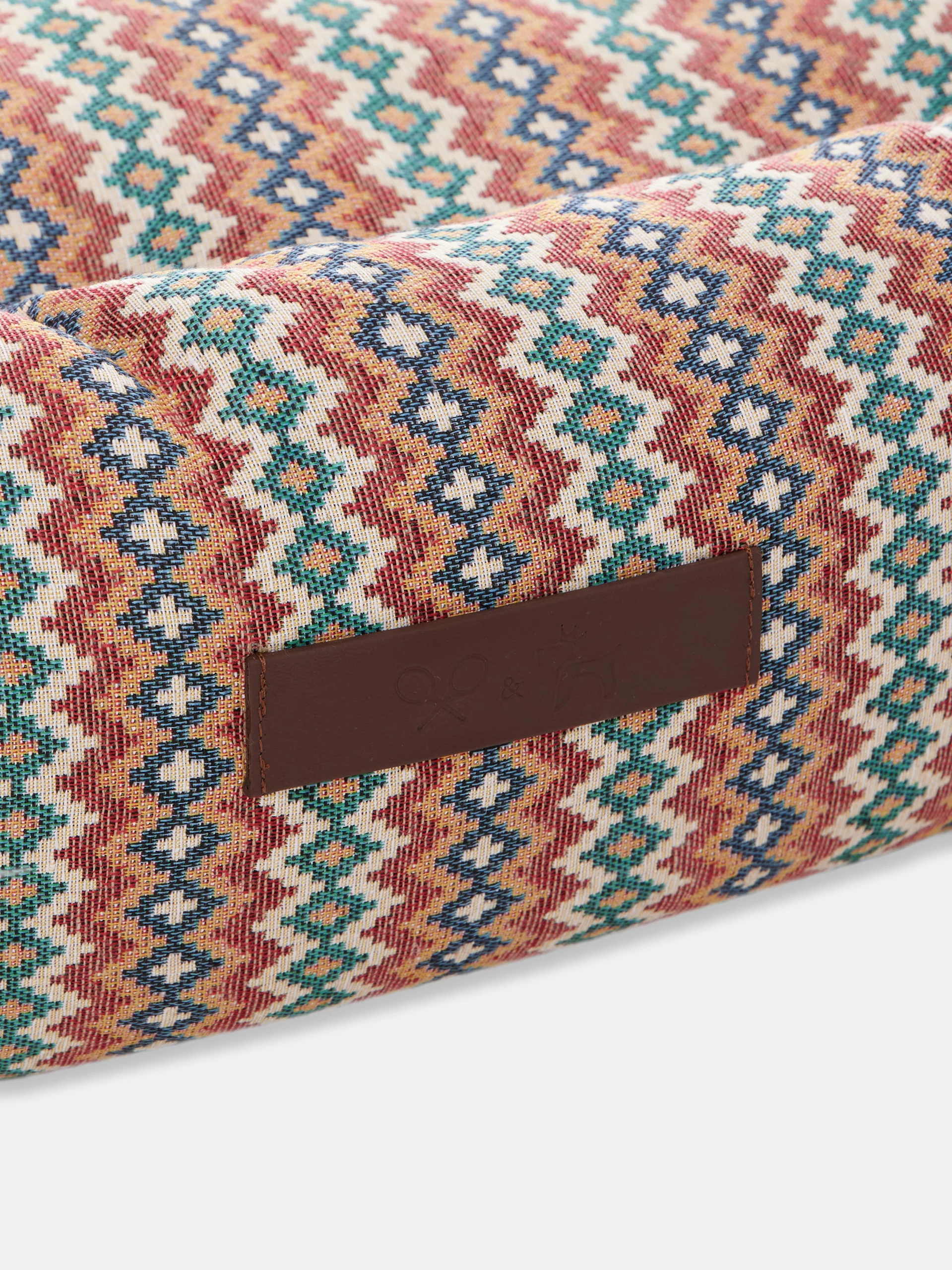 Cama pequeña perro SILBONxLADRANGAUCHO etnico - Image 3