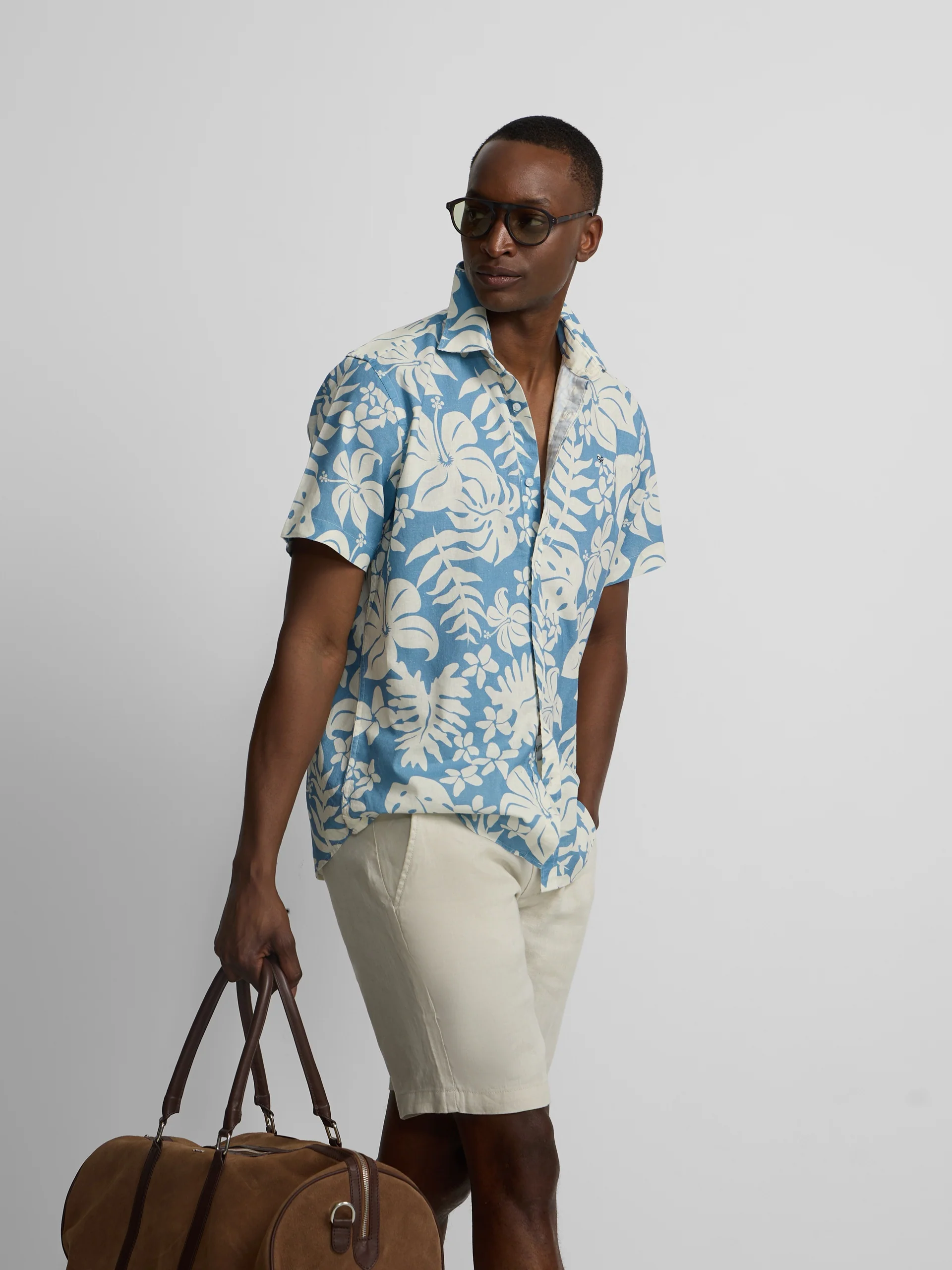 Camisa manga corta lino estampado azul - Image 6