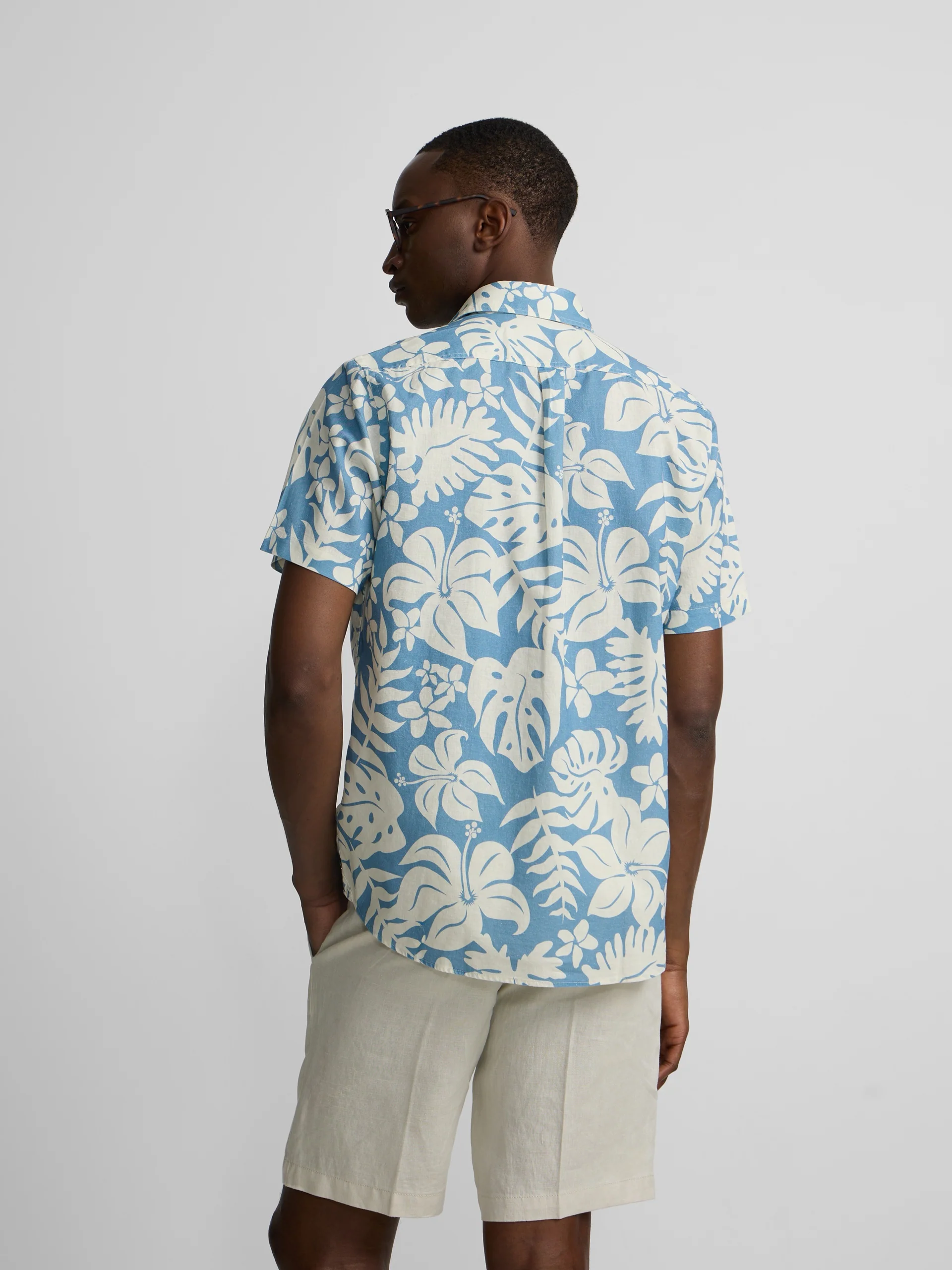 Camisa manga corta lino estampado azul - Image 8