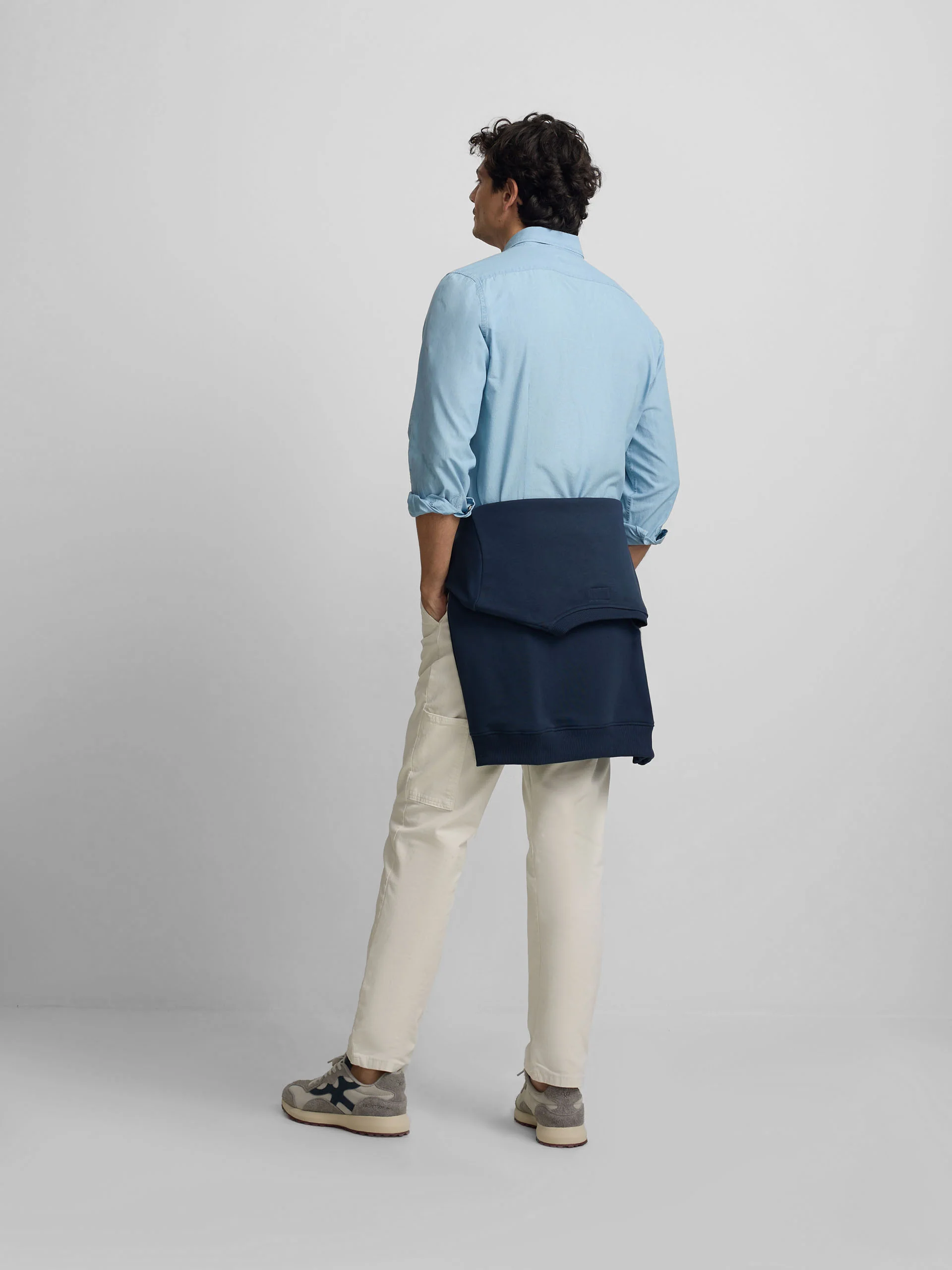 Camisa sport denim azul claro - Image 7