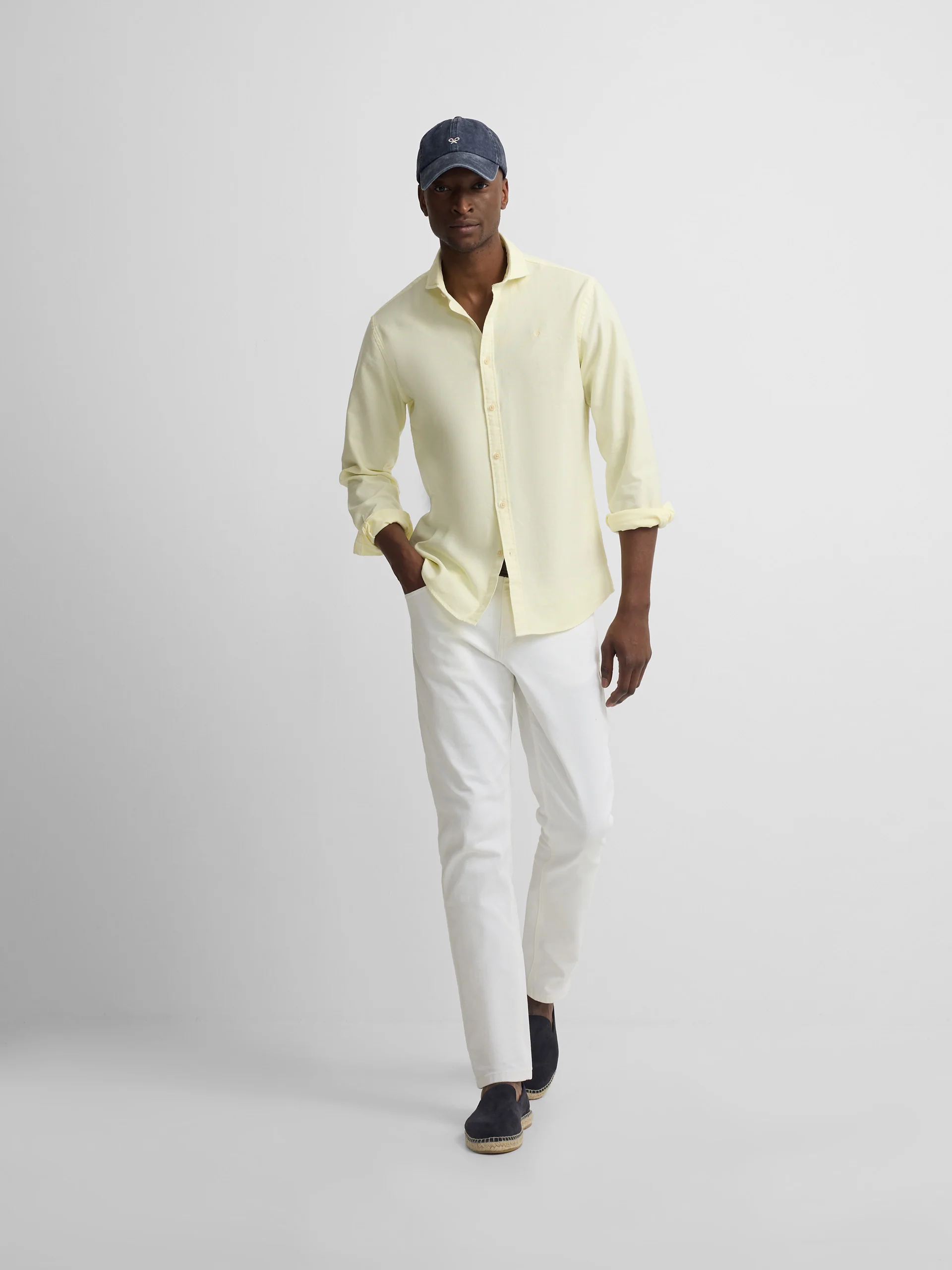 Camisa sport estructura logo amarillo - Image 3