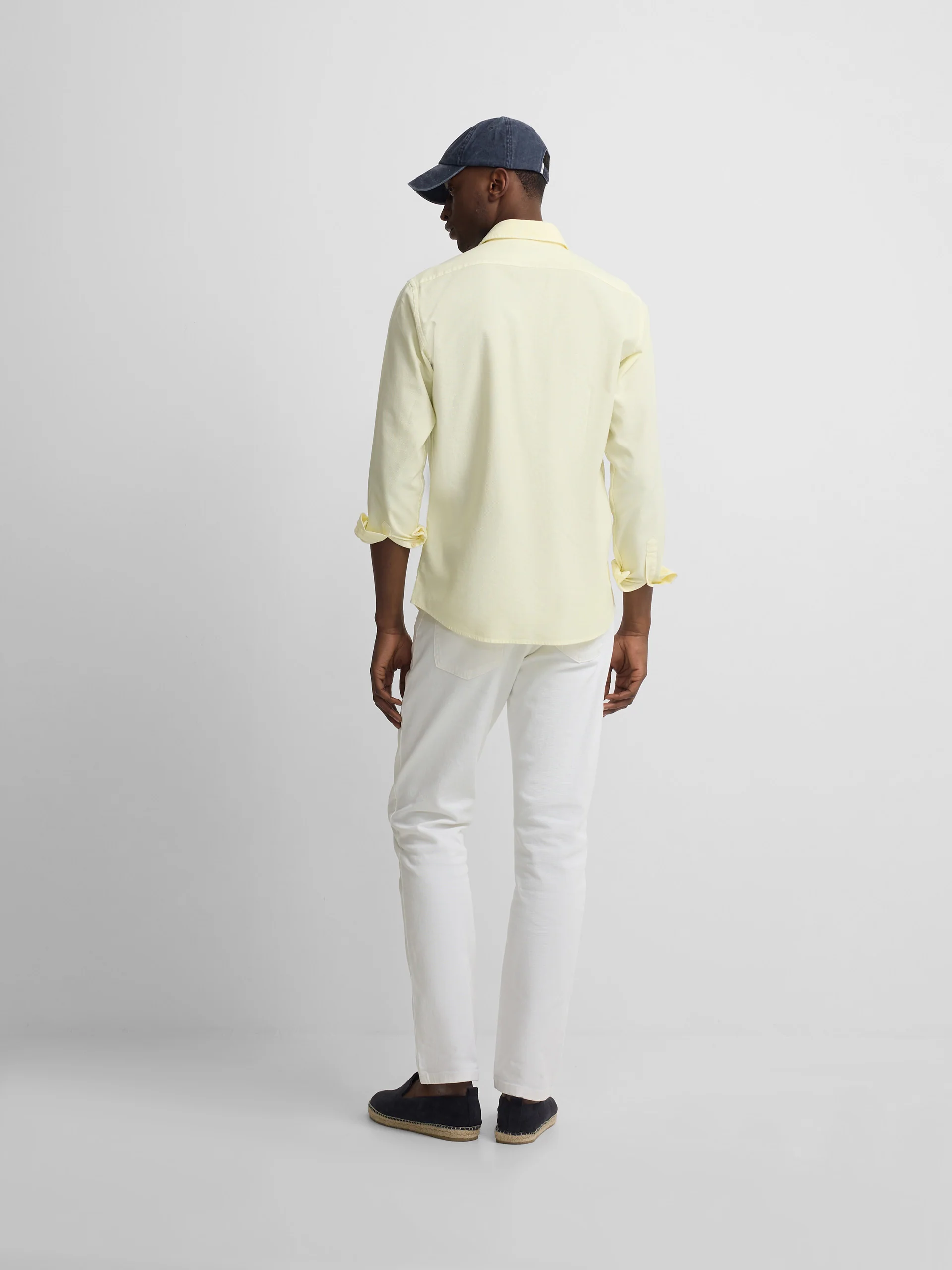 Camisa sport estructura logo amarillo - Image 6