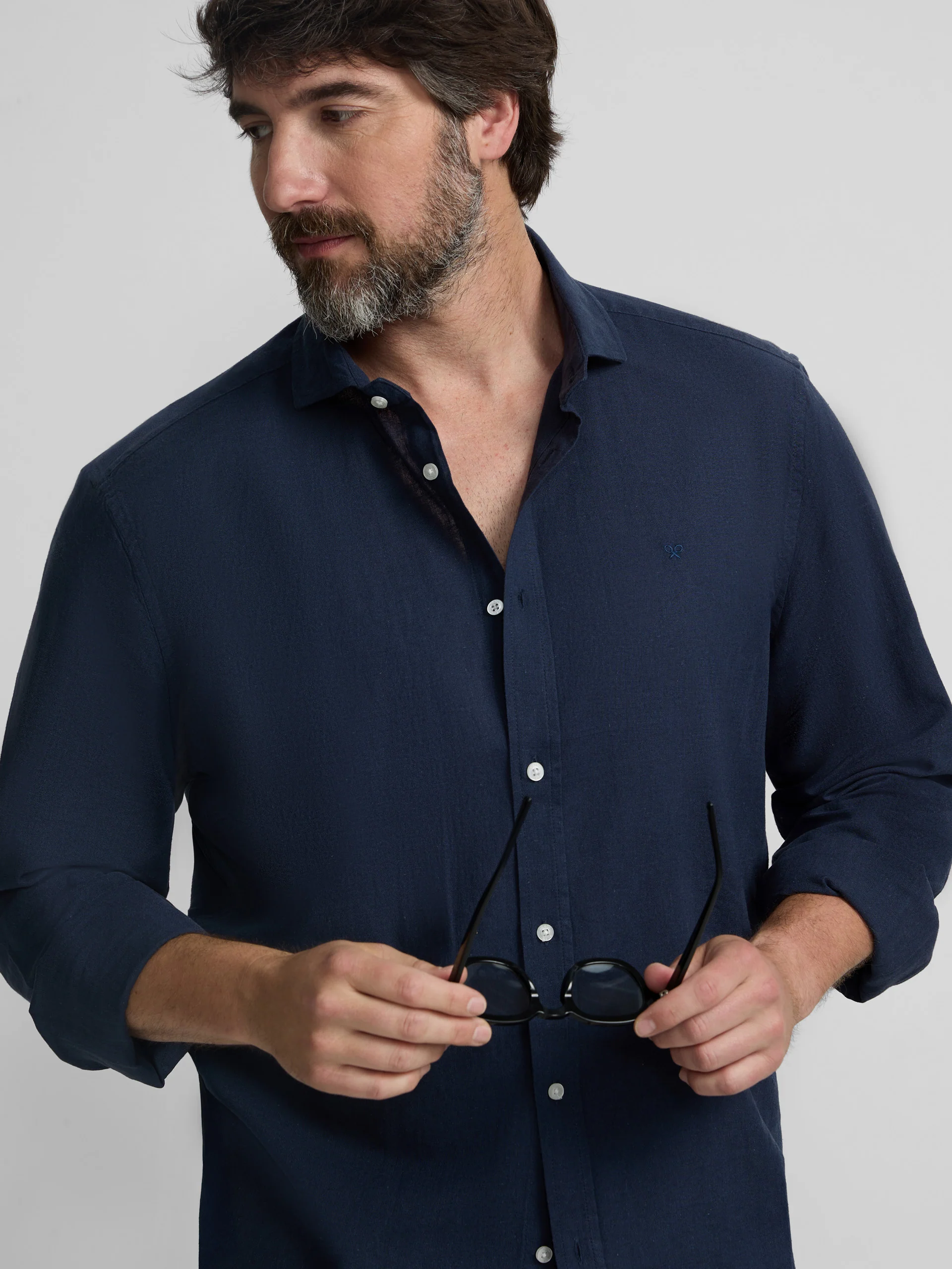 Camisa sport lino azul marino - Image 5