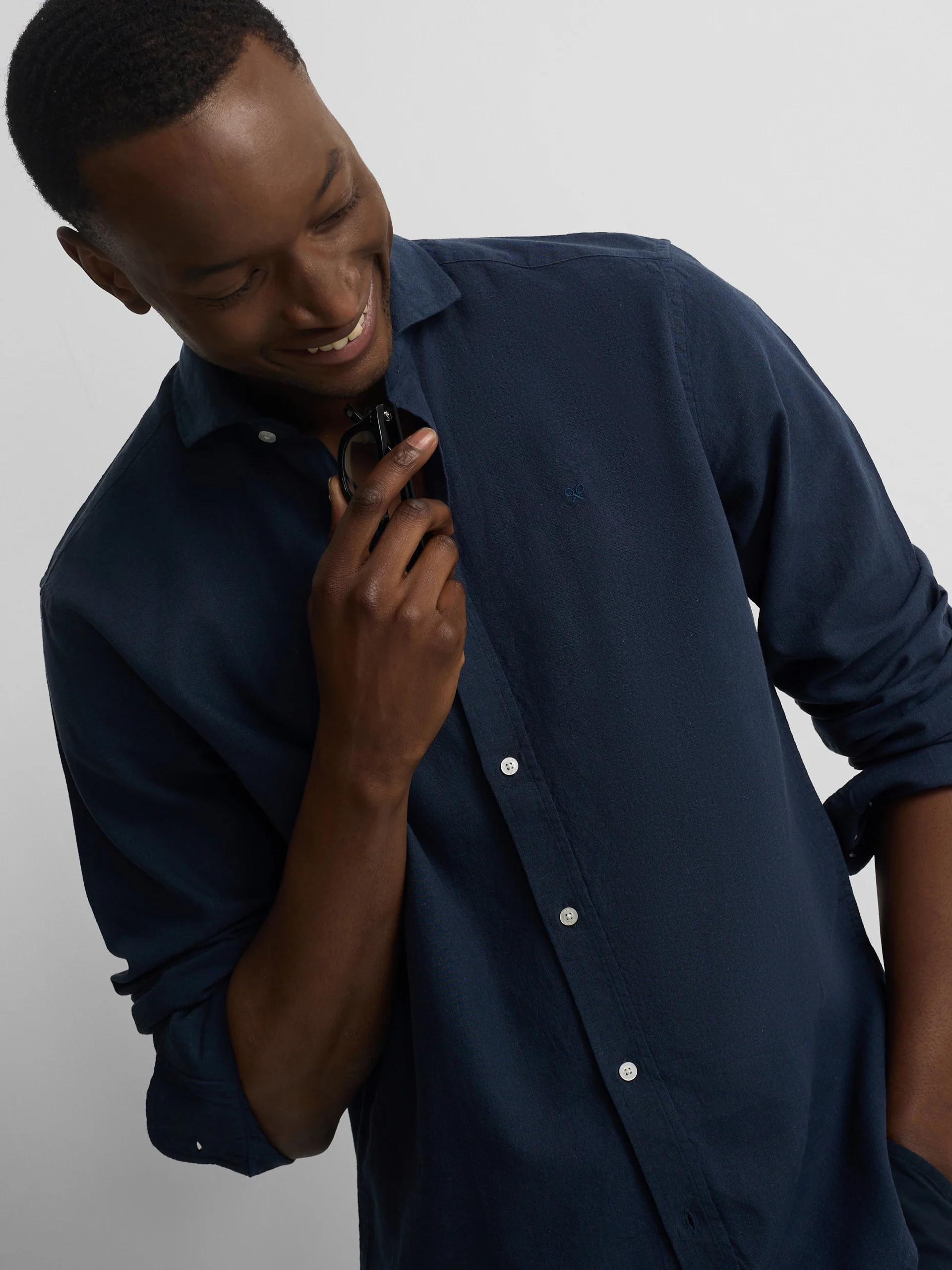 Camisa sport lino azul marino - Image 6