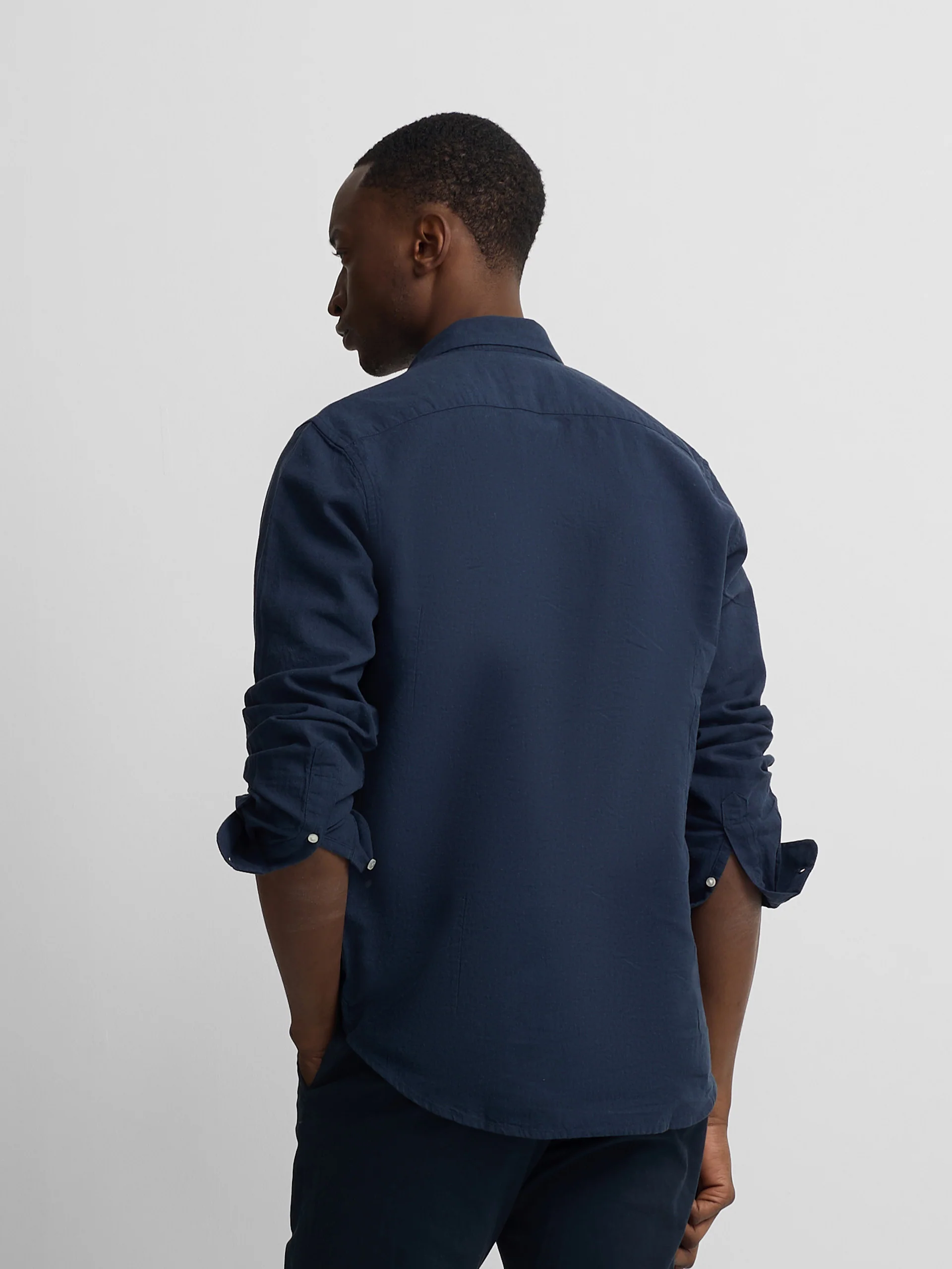 Camisa sport lino azul marino - Image 8