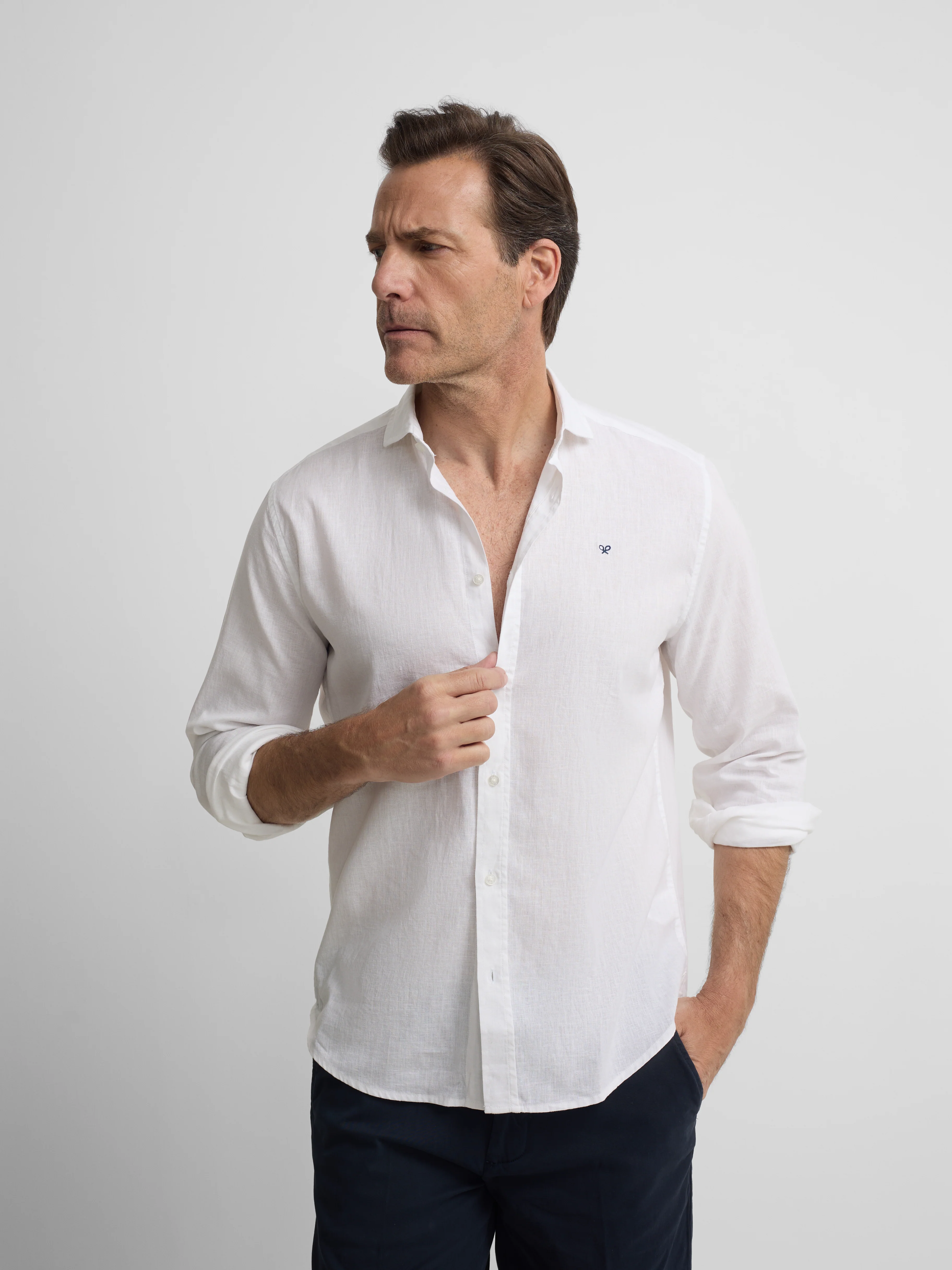 Camisa sport lino blanca - Image 3