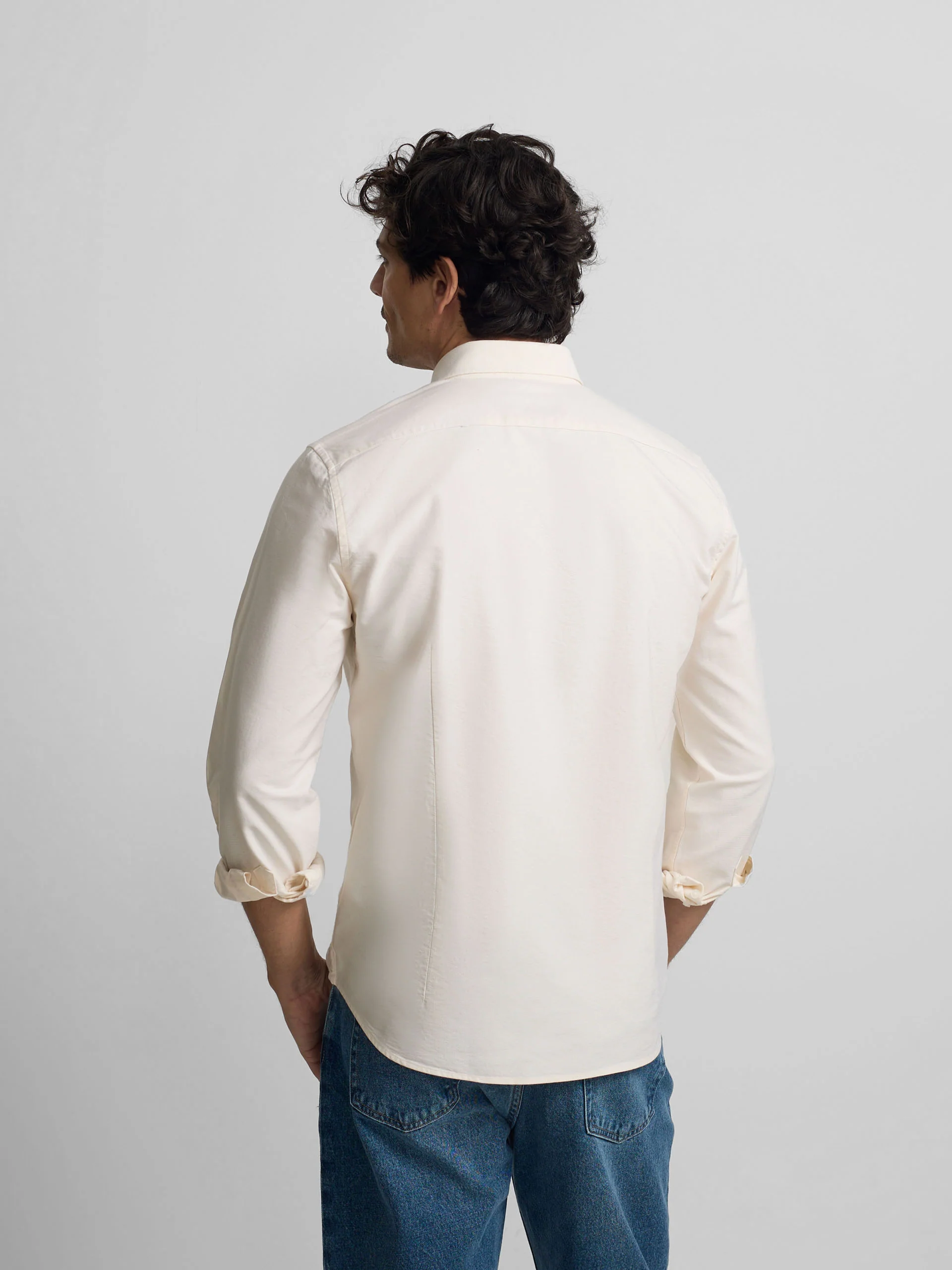 Camisa sport oxford amarilla - Image 4