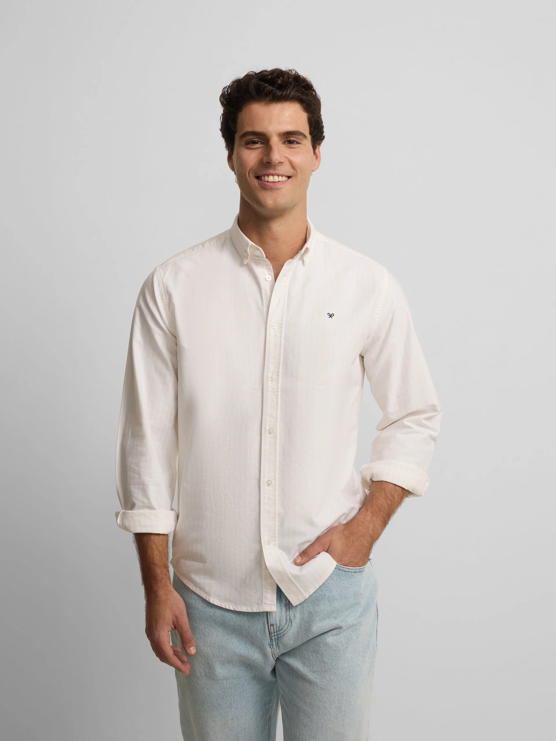 Camisa sport oxford raya media amarilla - Image 3