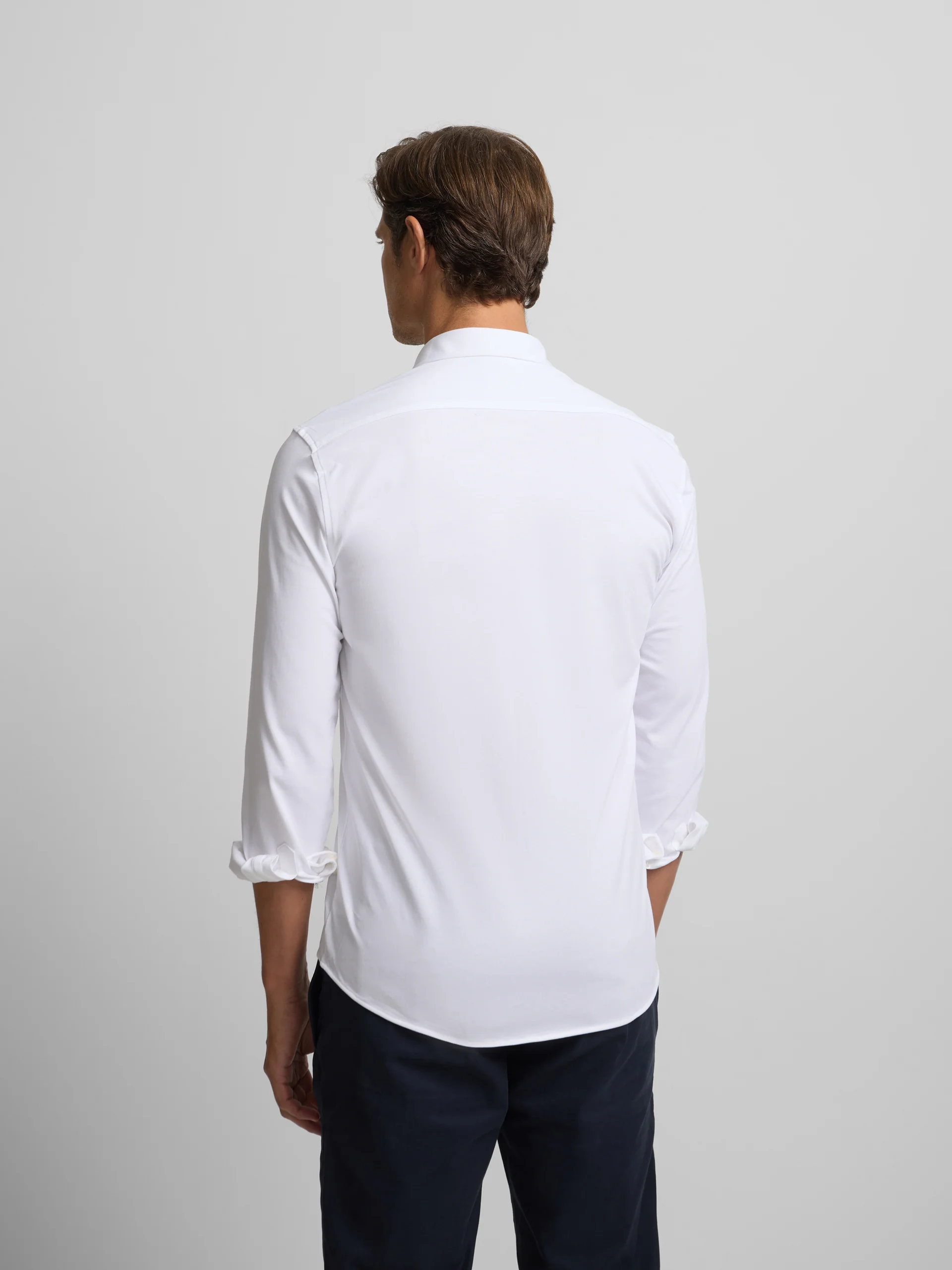 Camisa sport tecnica blanca - Image 4
