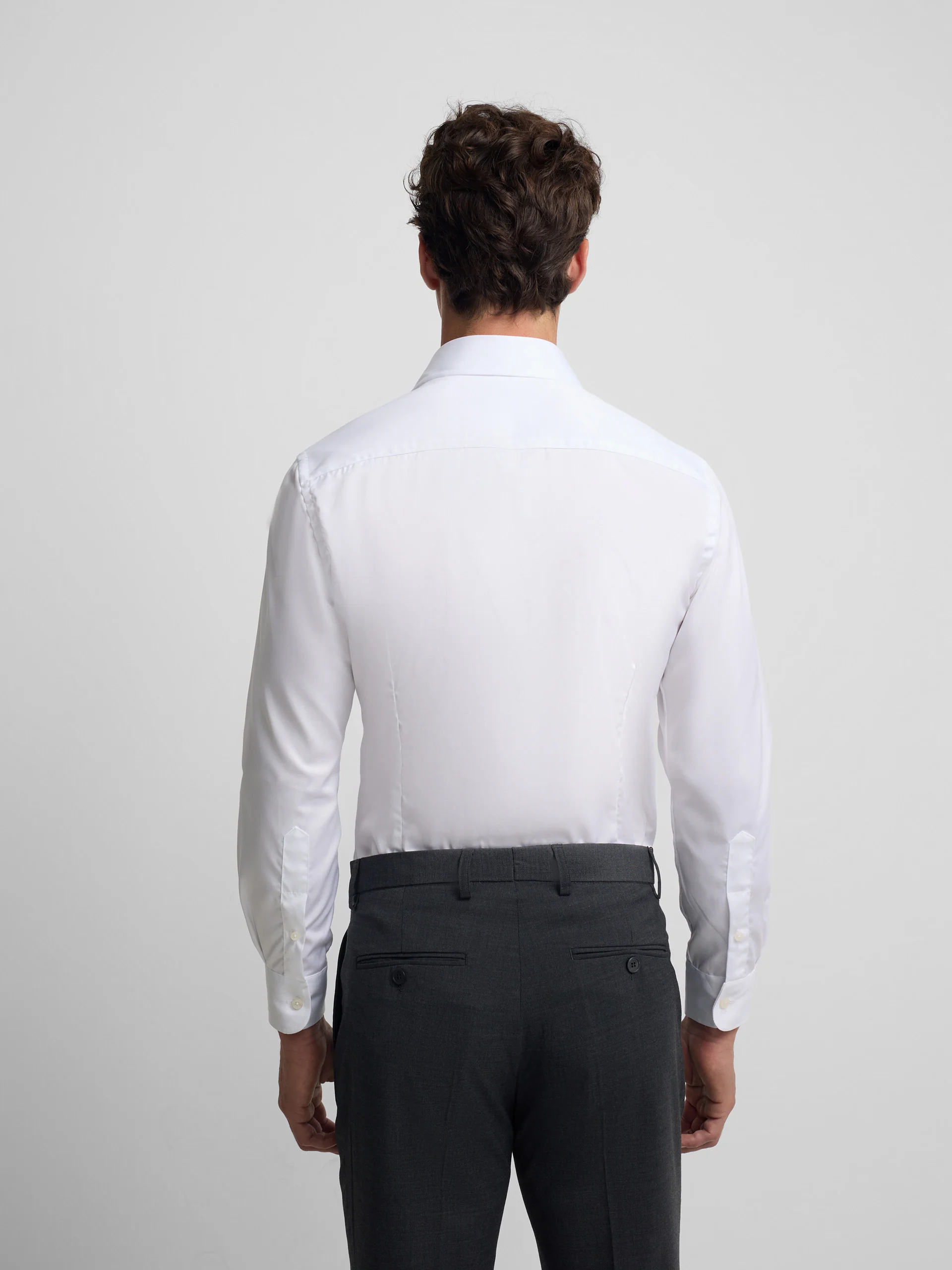 Camisa vestir easy iron puño simple blanca - Image 5