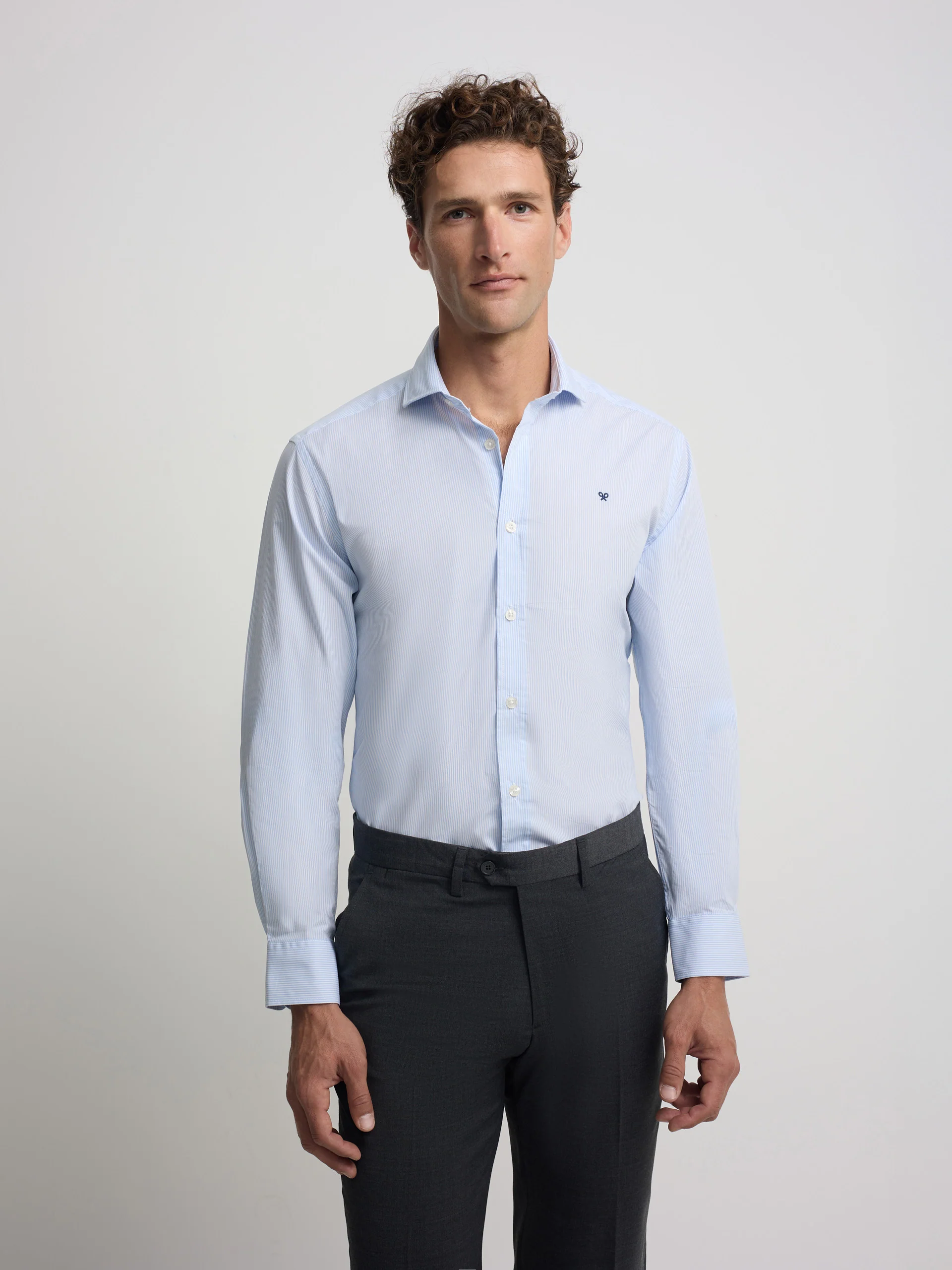 Camisa vestir estructura celeste clara - Image 5