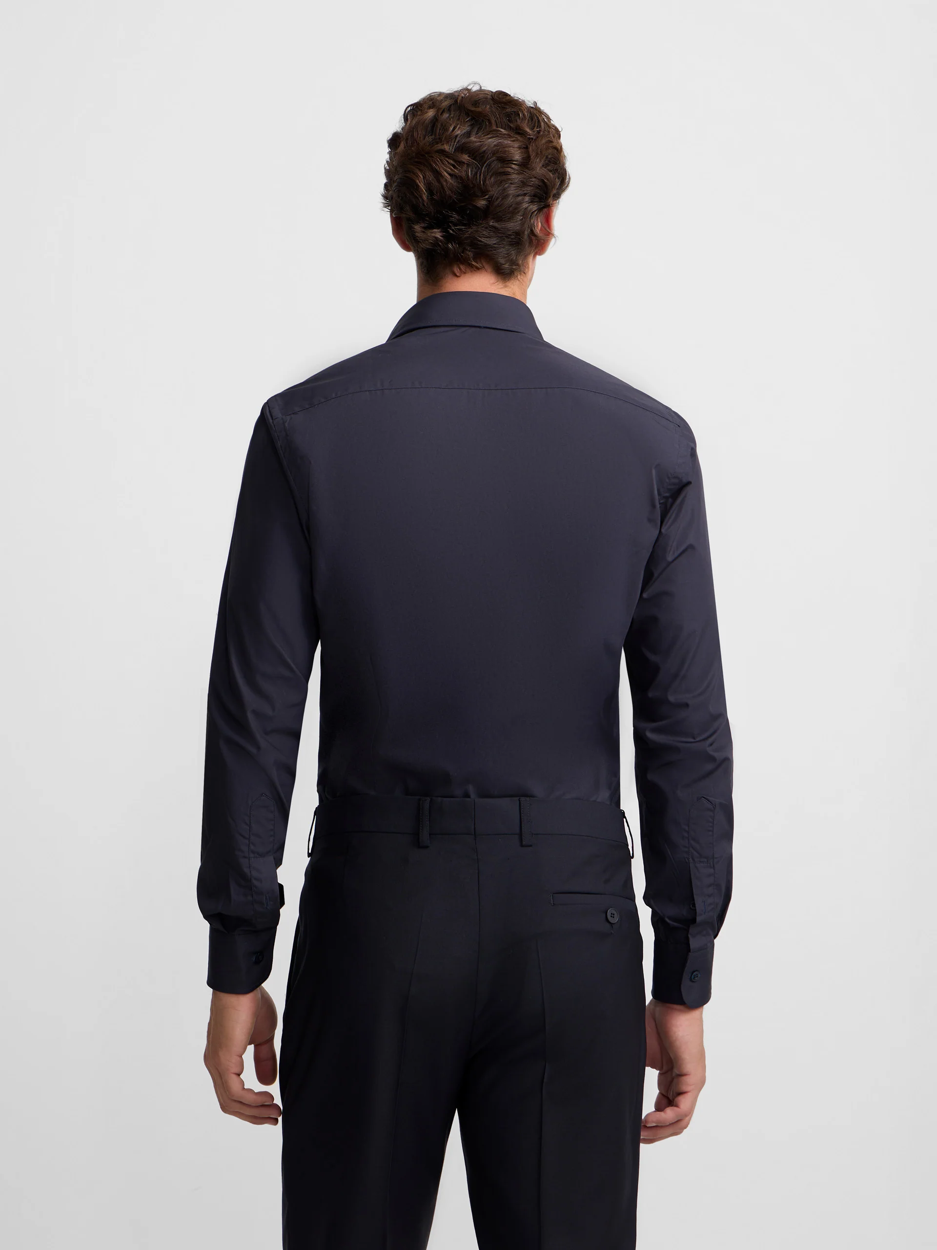 Camisa vestir lisa azul marino - Image 6