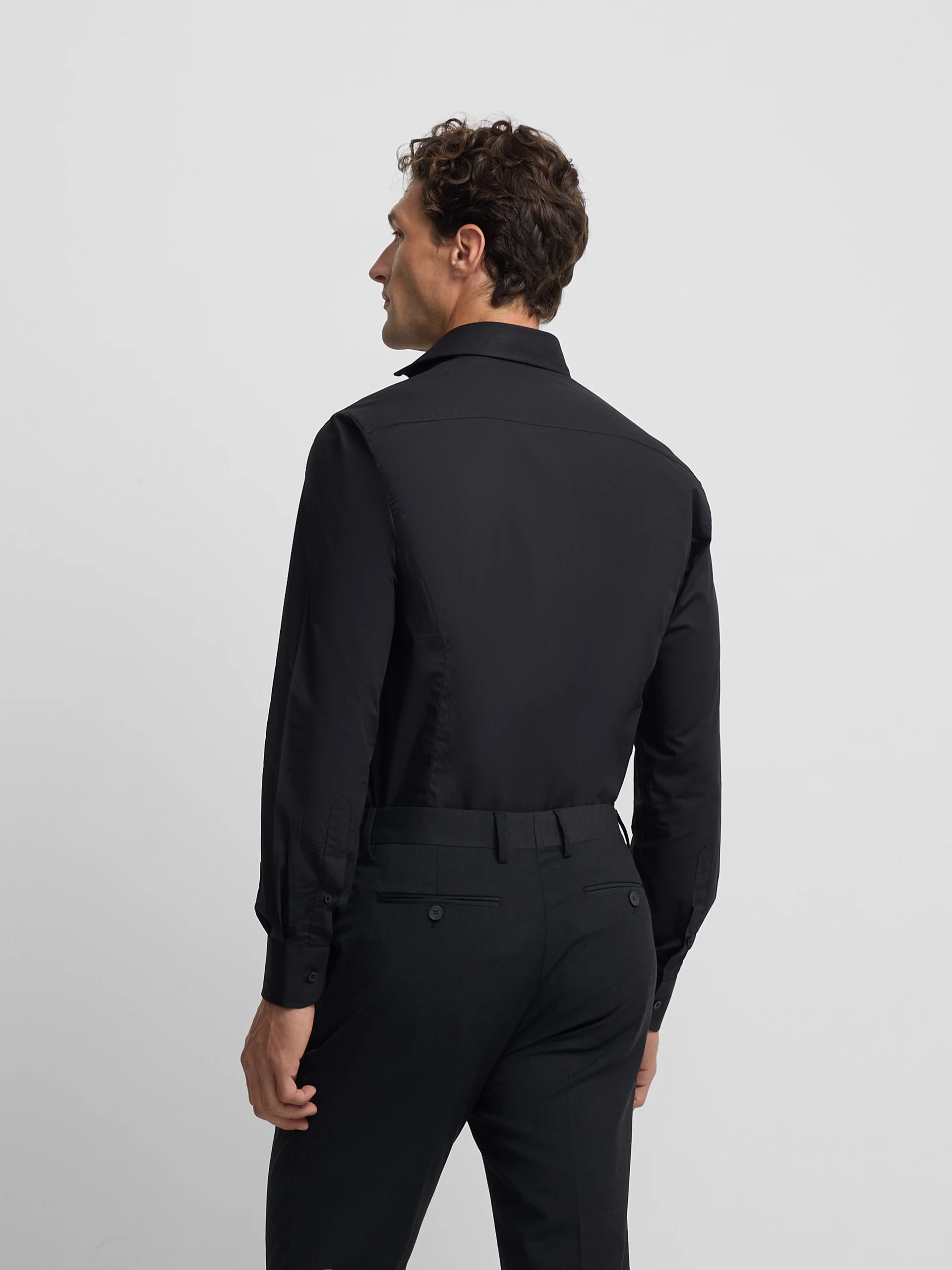 Camisa vestir lisa negra - Image 5