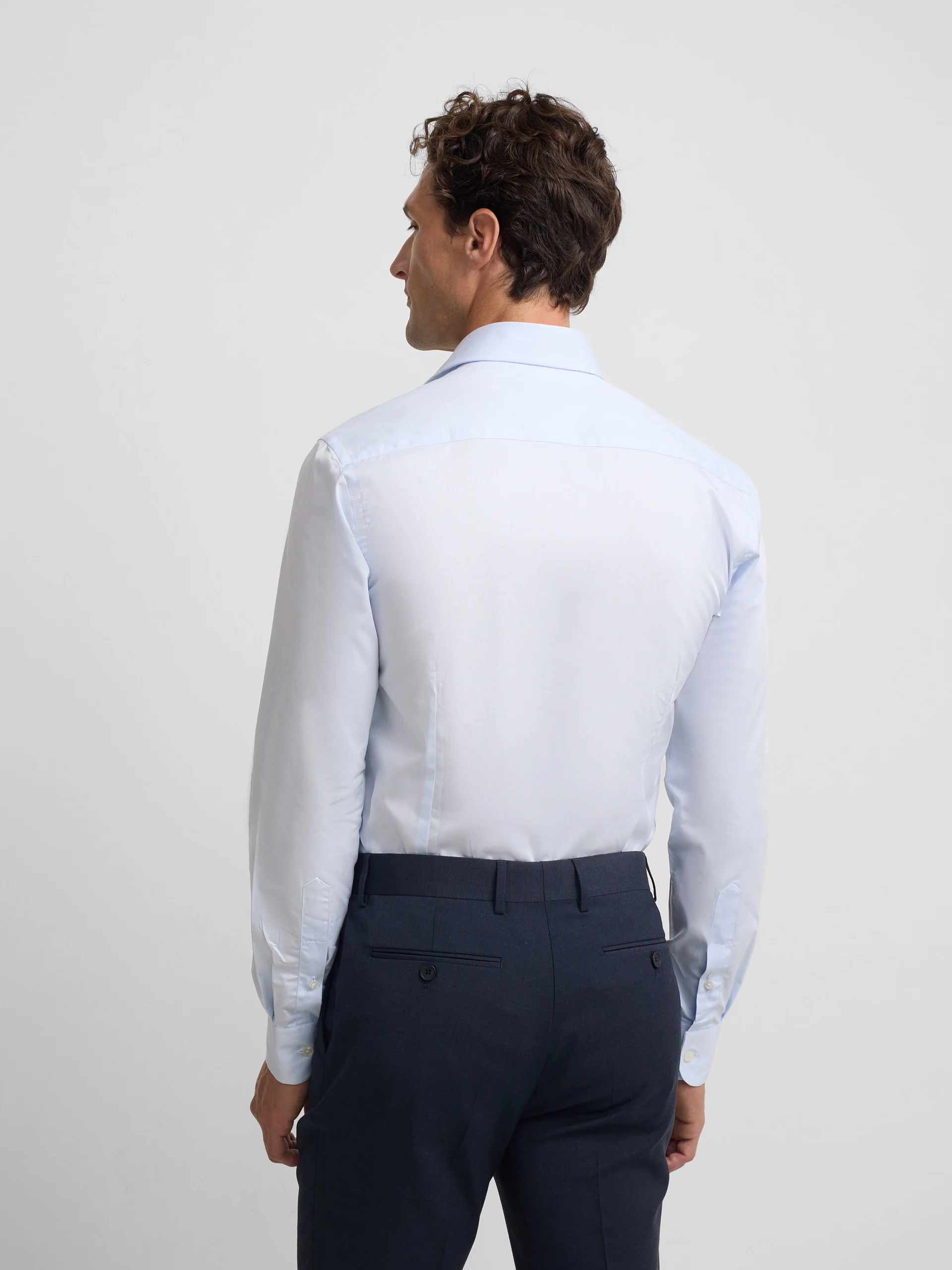 Camisa vestir puño simple celeste clara - Image 5
