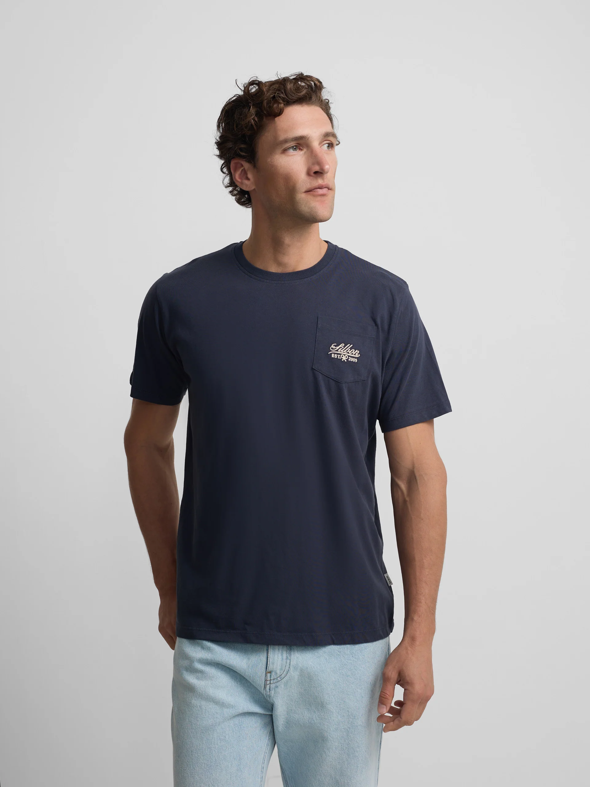 Camiseta bolsillo garmet dye azul marino - Image 3