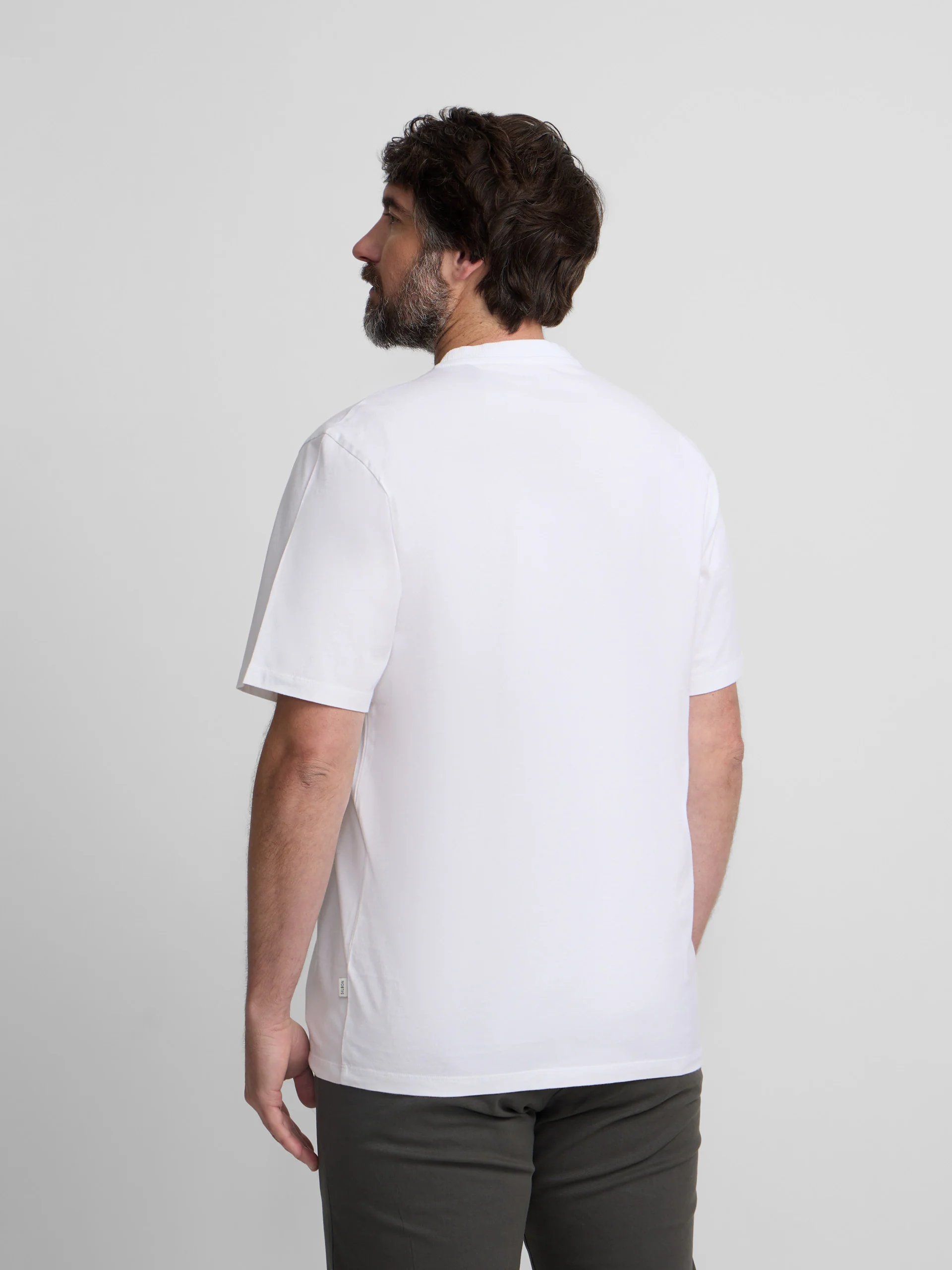 Camiseta clasica bolsillo minilogo blanca - Image 11
