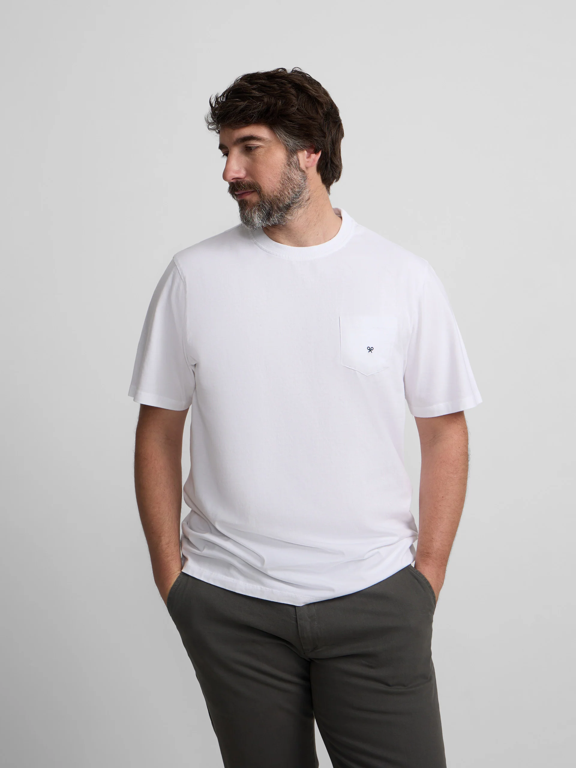 Camiseta clasica bolsillo minilogo blanca - Image 5