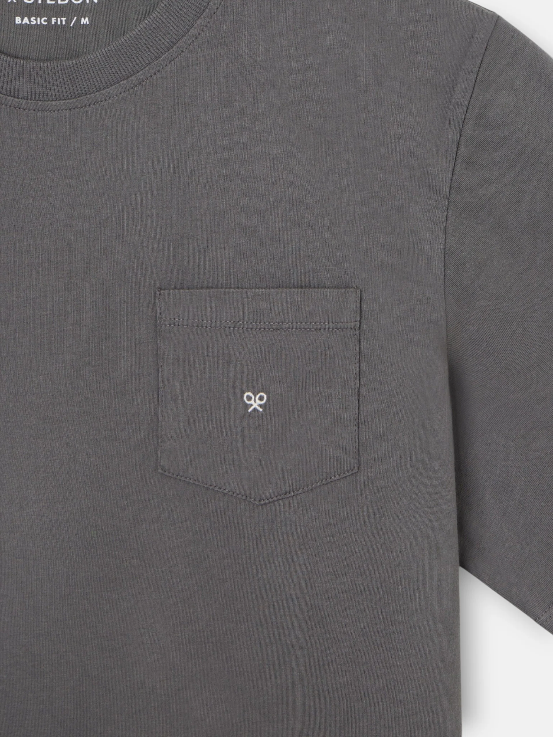 Camiseta clasica bolsillo minilogo gris - Image 2