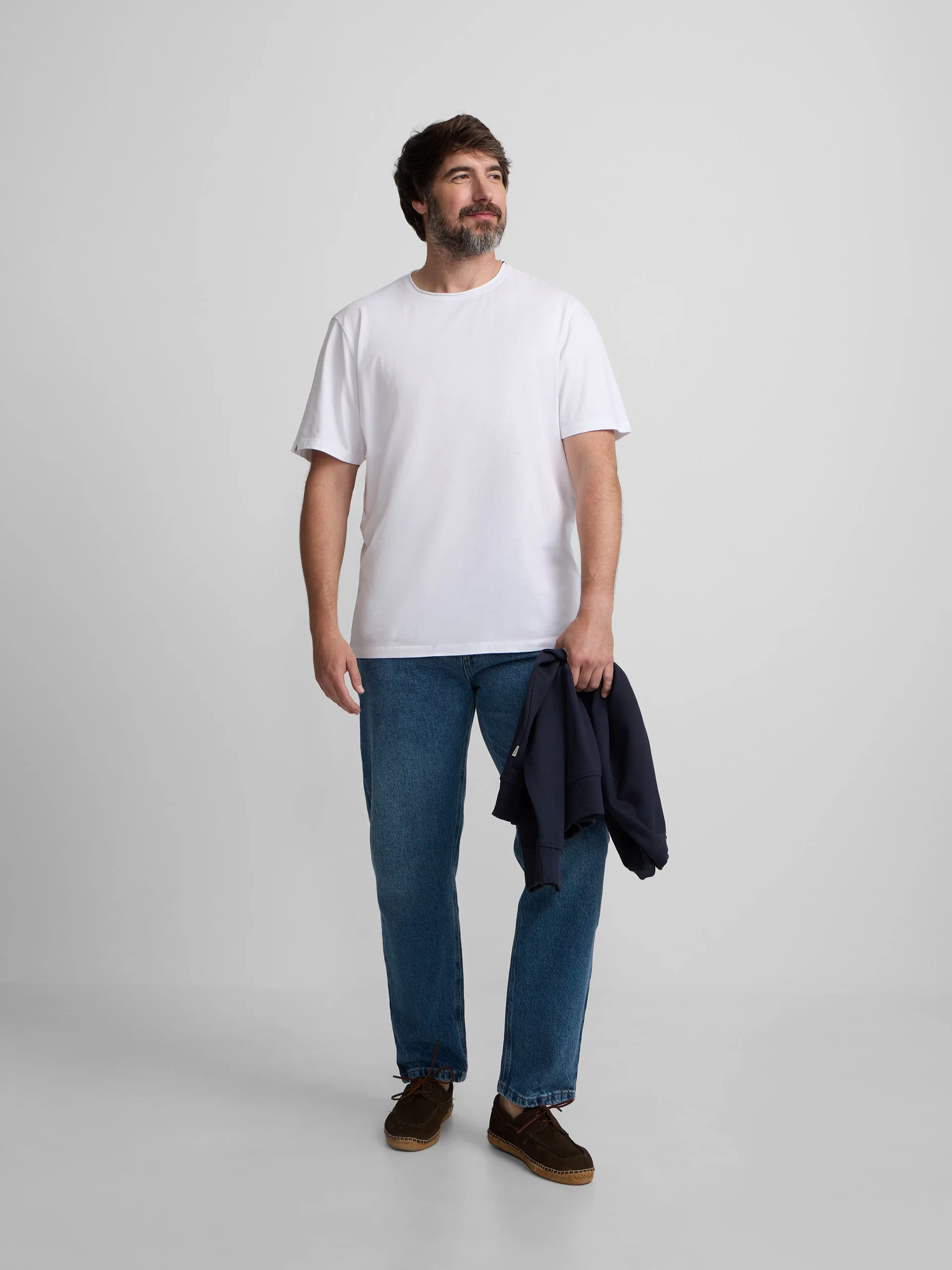 Camiseta cuello roll blanca - Image 11