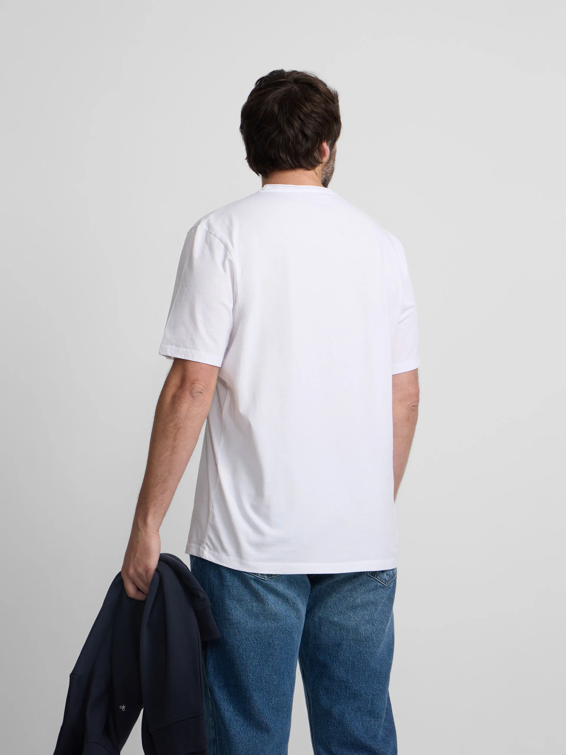 Camiseta cuello roll blanca - Image 13