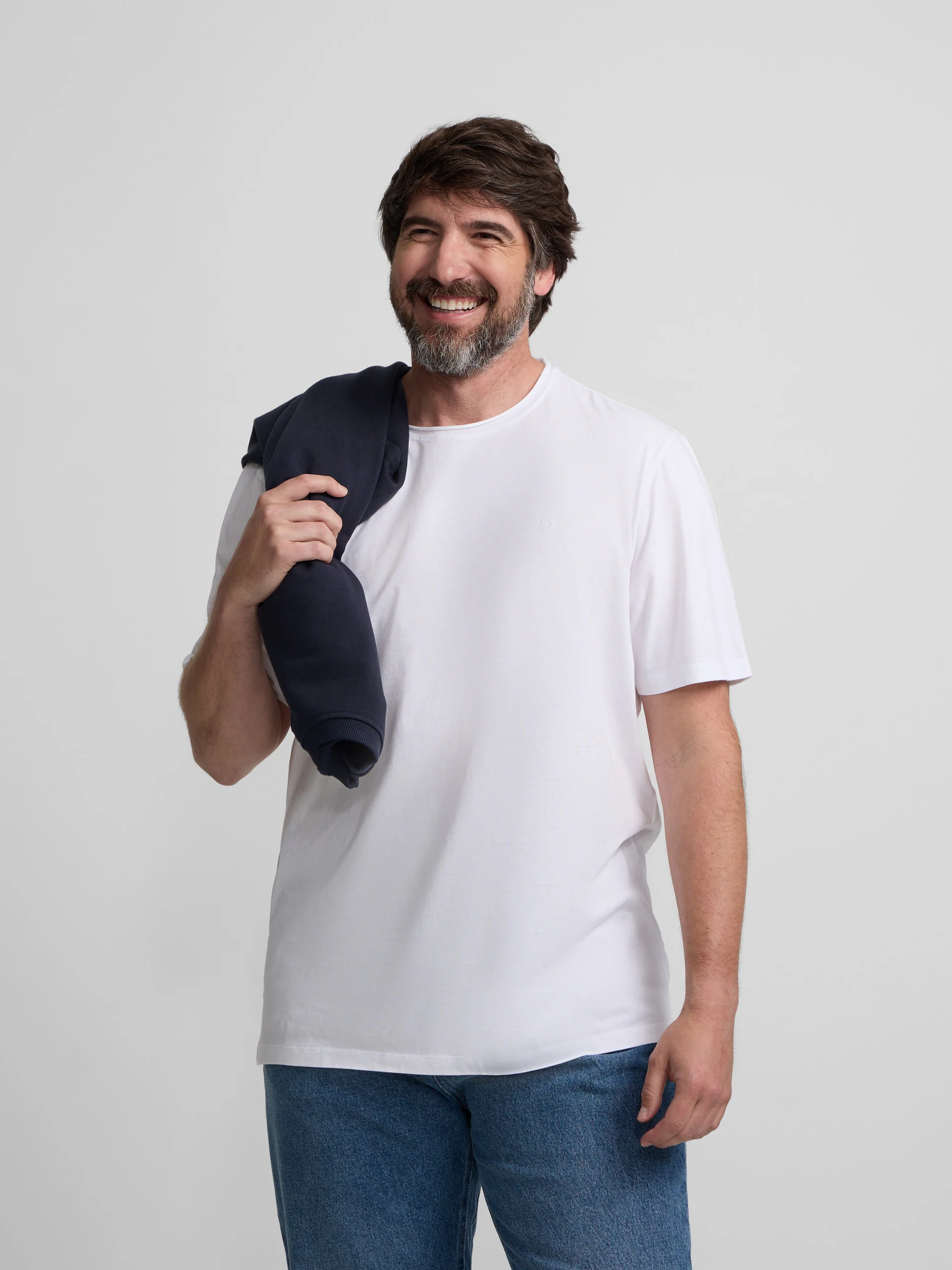 Camiseta cuello roll blanca - Image 5