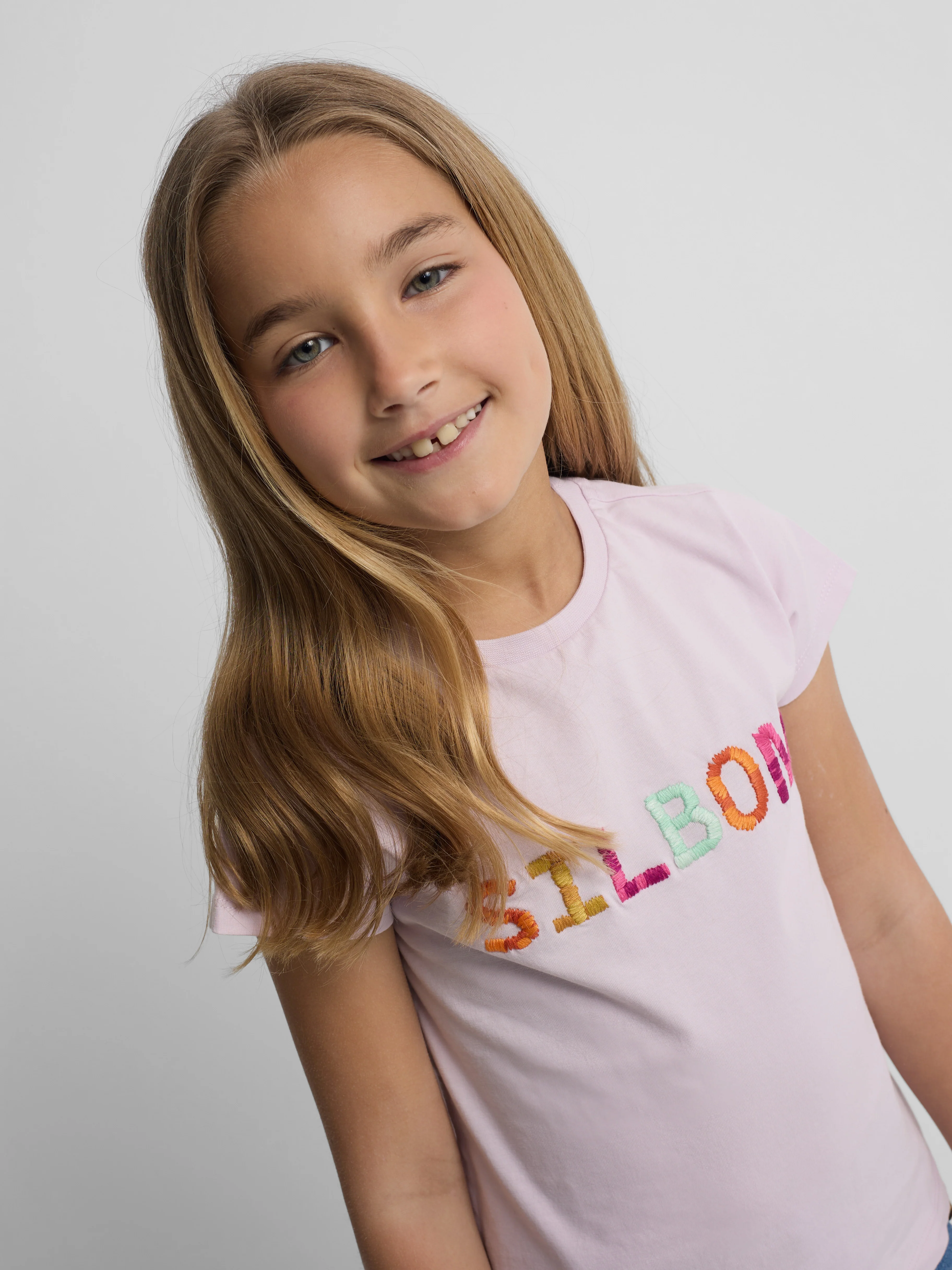 Camiseta girl bordados silbon lila - Image 3
