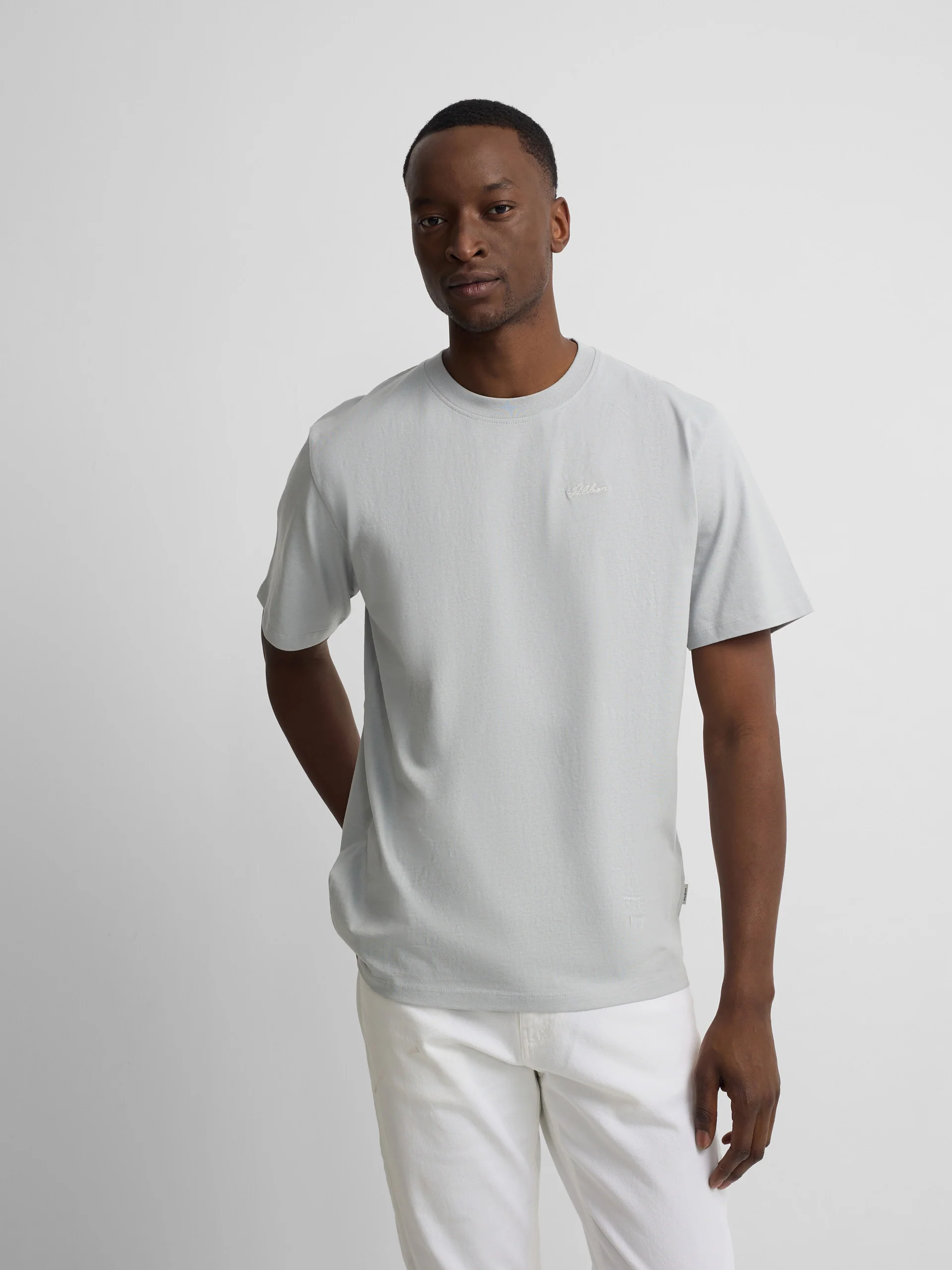 Camiseta hotel bleu gris azul - Image 4