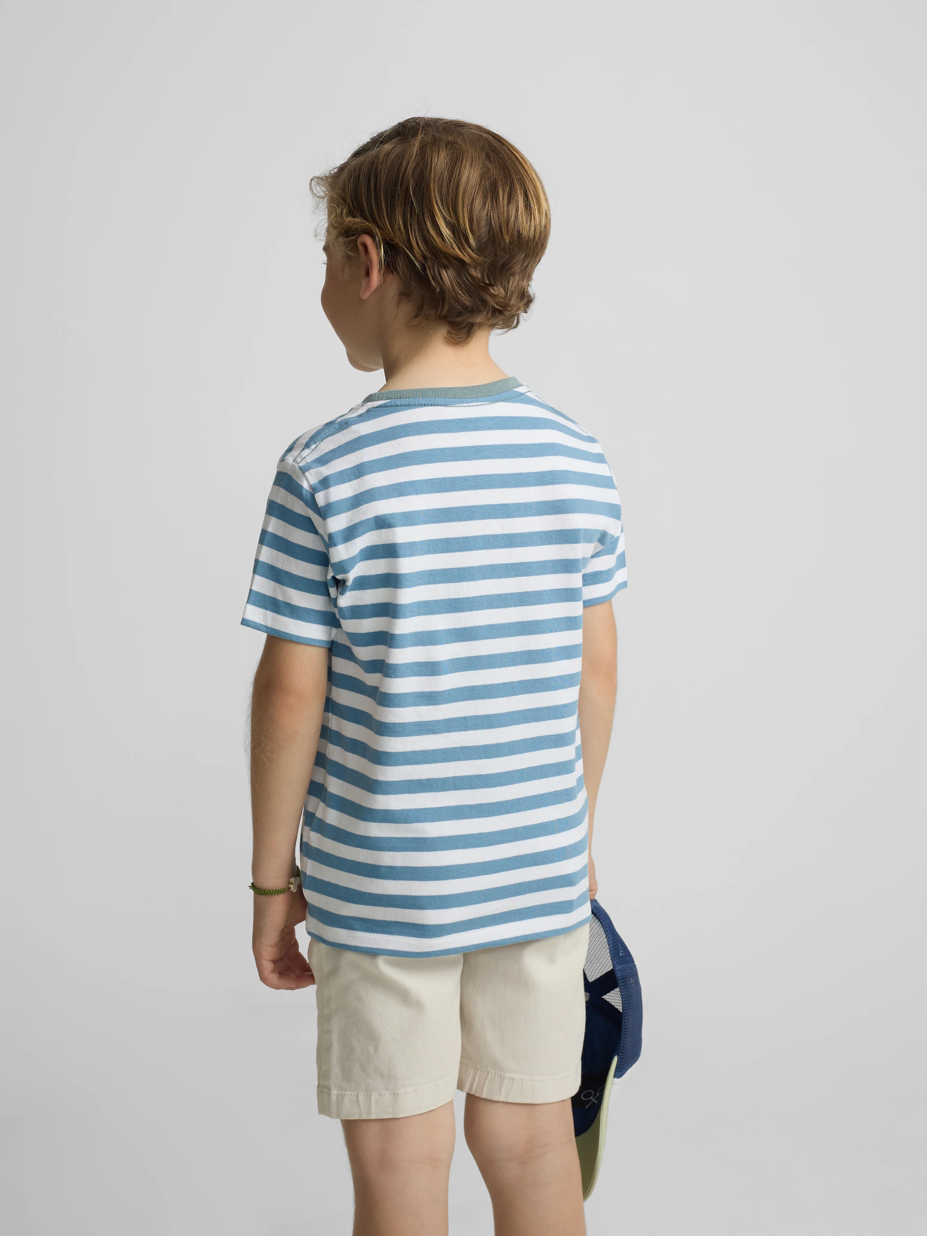 Camiseta kids ribete rayas finas azul - Image 4