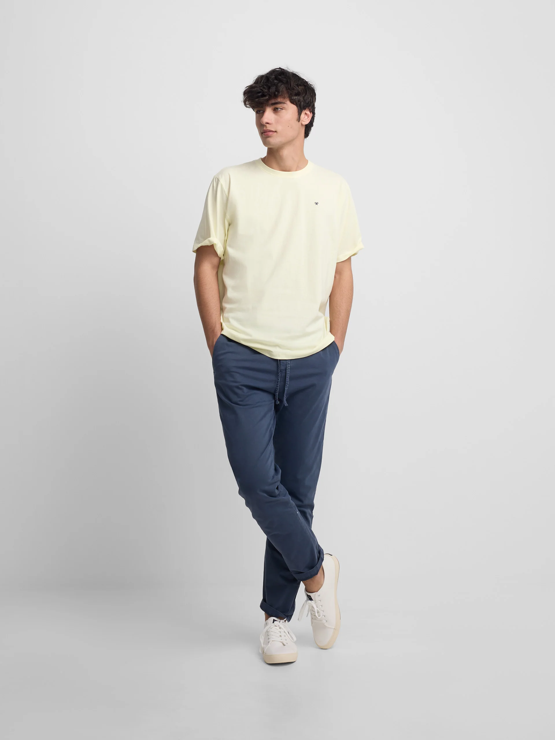 Camiseta minilogo amarillo - Image 7
