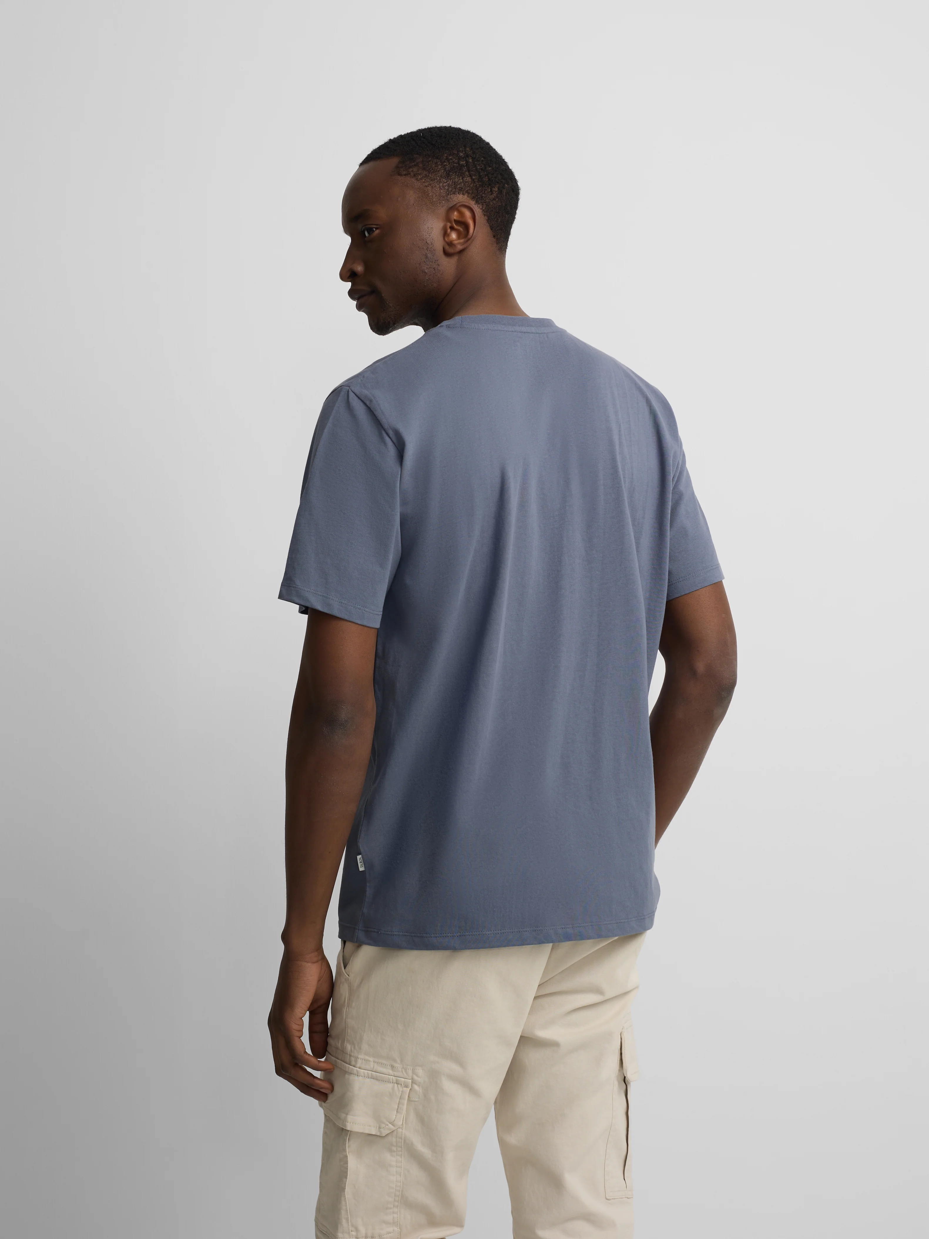 Camiseta minilogo azul medio - Image 4
