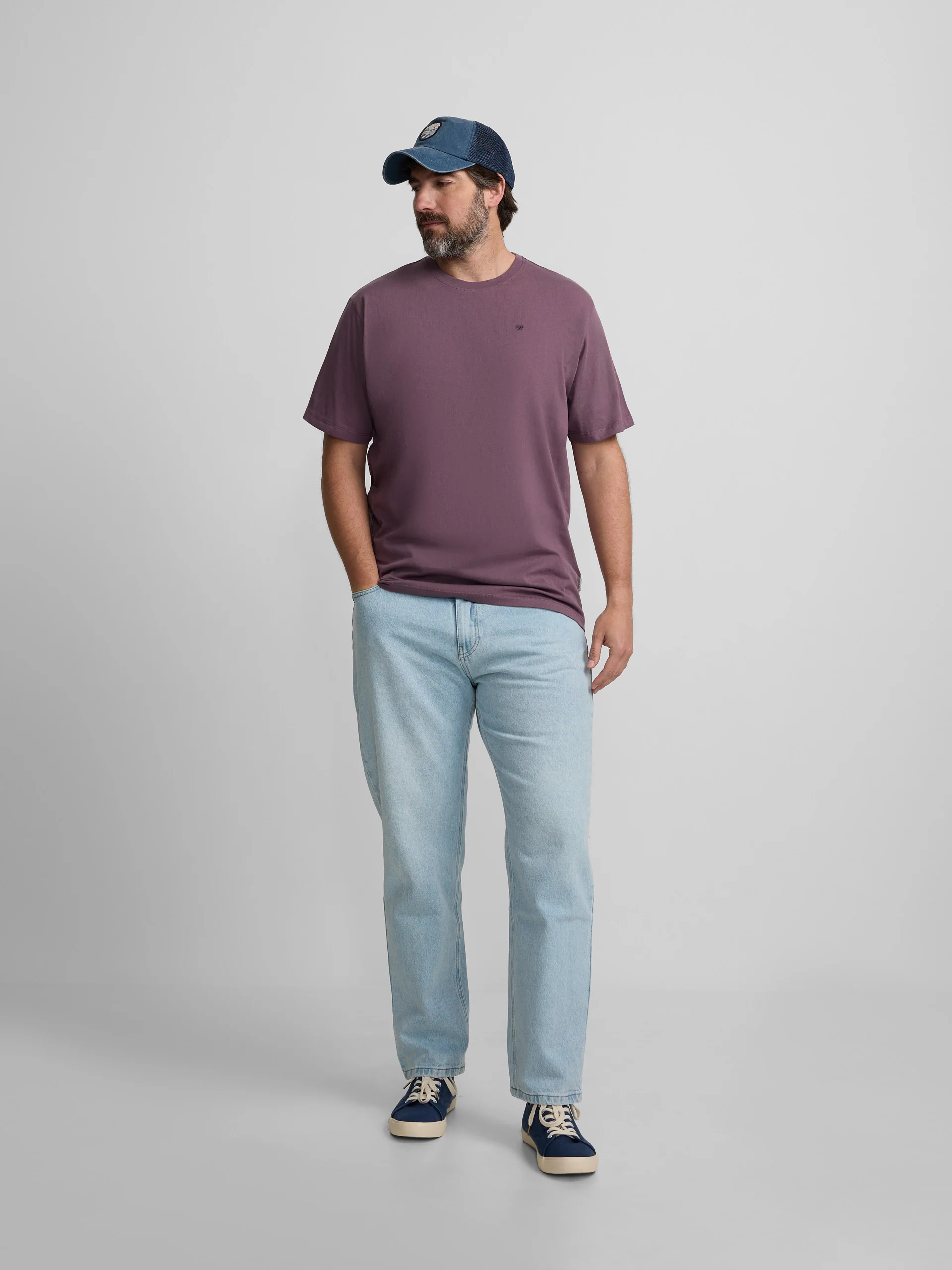 Camiseta minilogo burdeos - Image 11