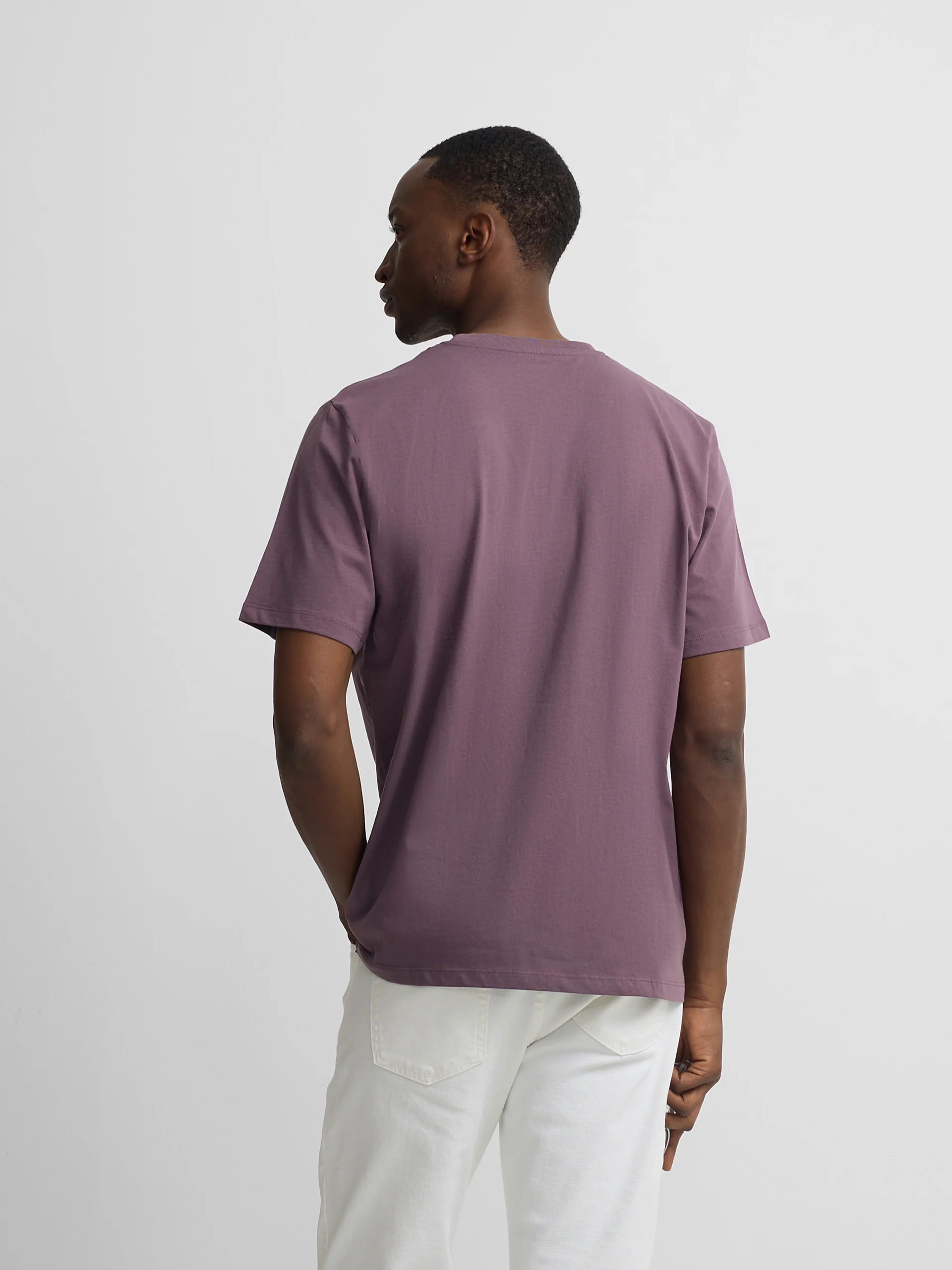 Camiseta minilogo burdeos - Image 7