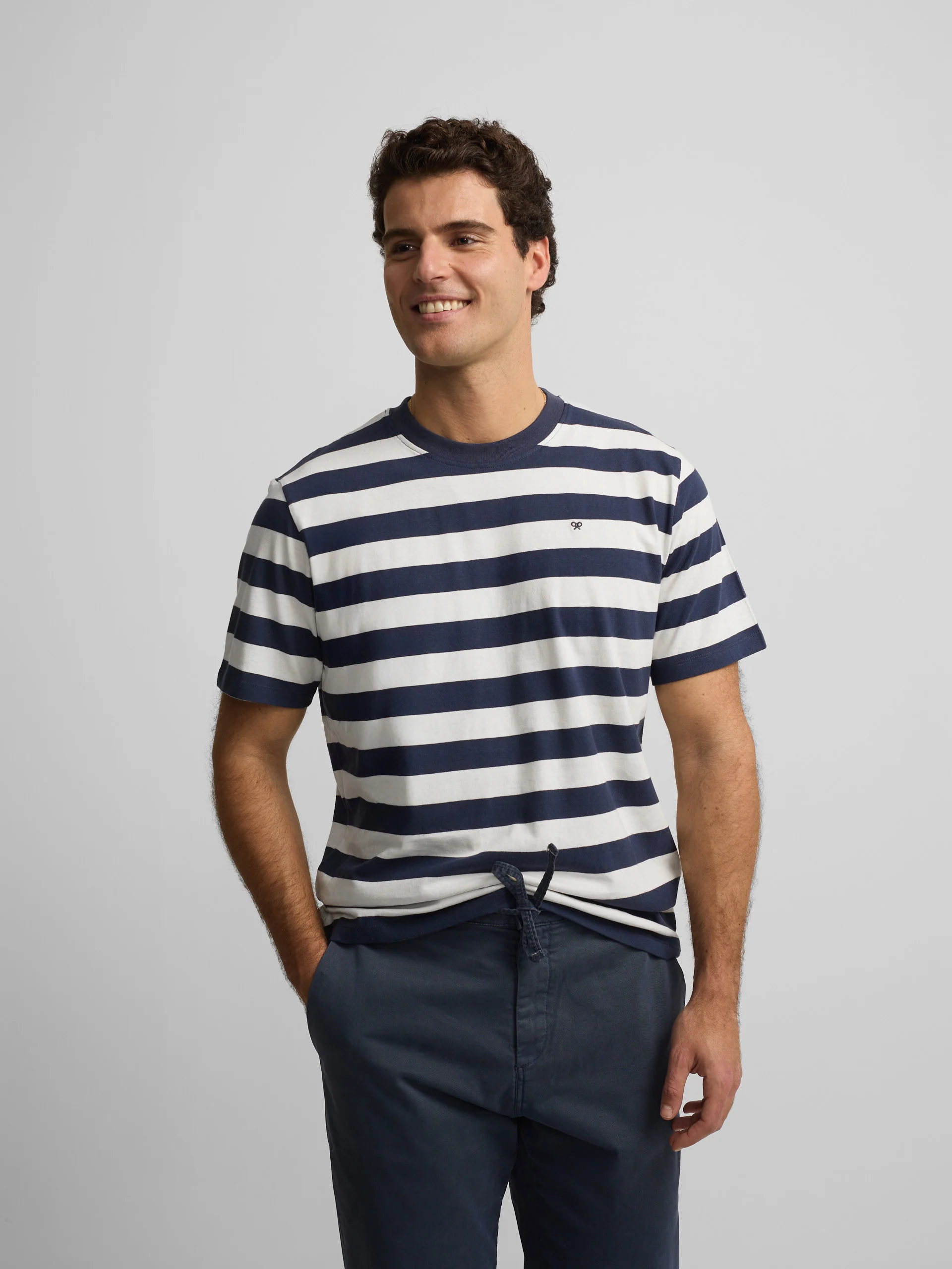 Camiseta minilogo rayas azul marino
