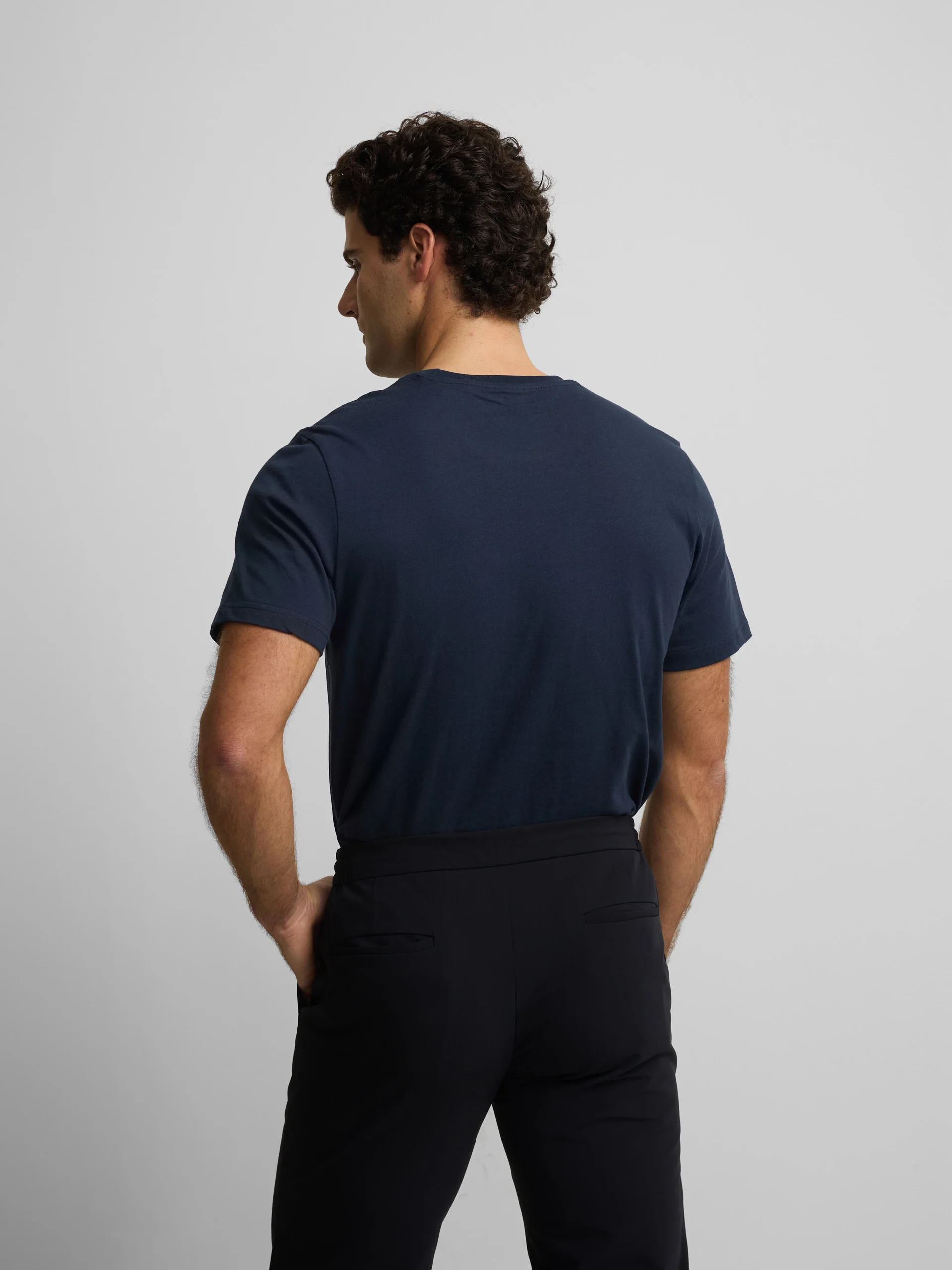 Camiseta silbon minilogo azul marino - Image 6