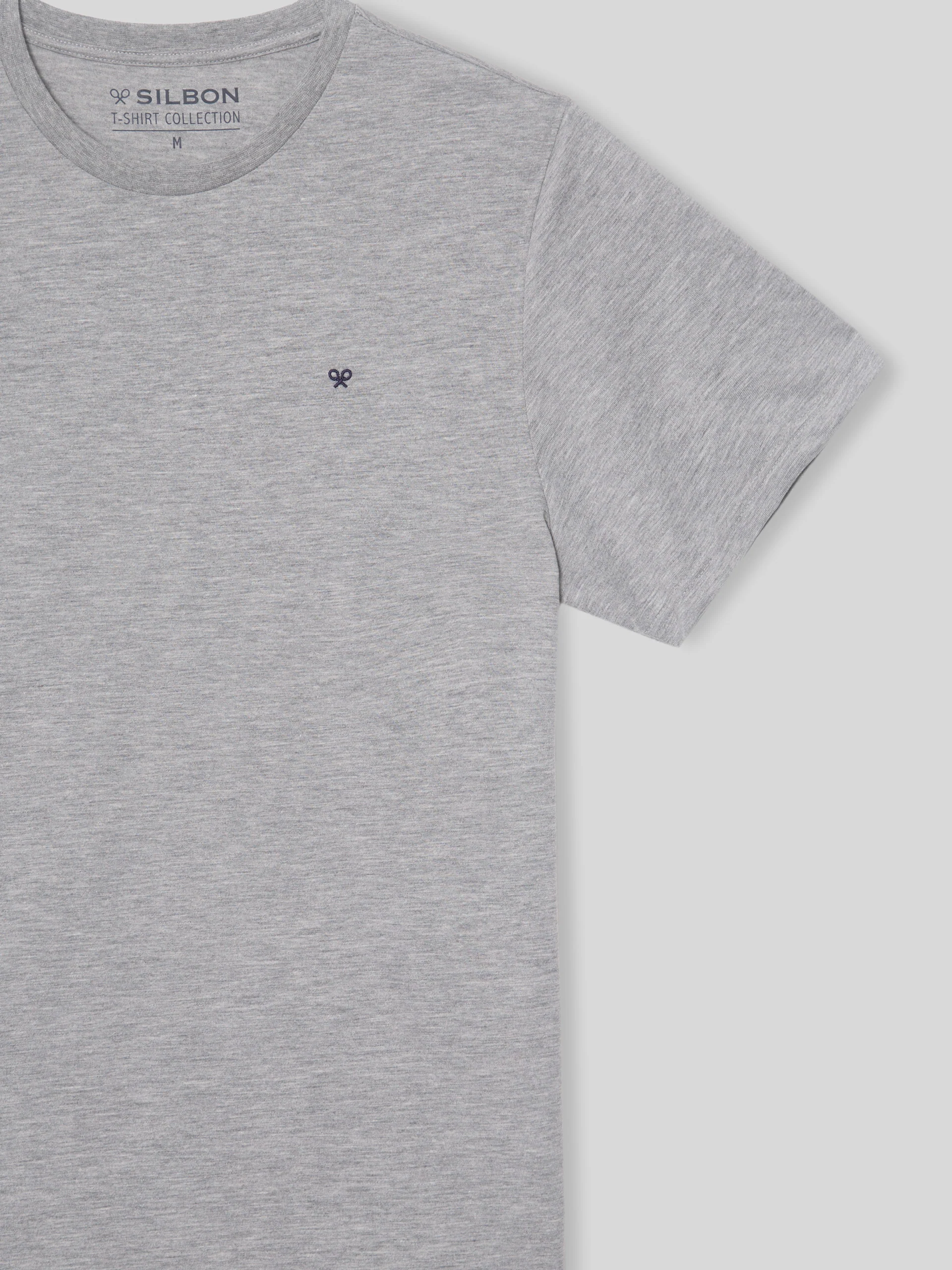 Camiseta silbon minilogo gris - Image 10