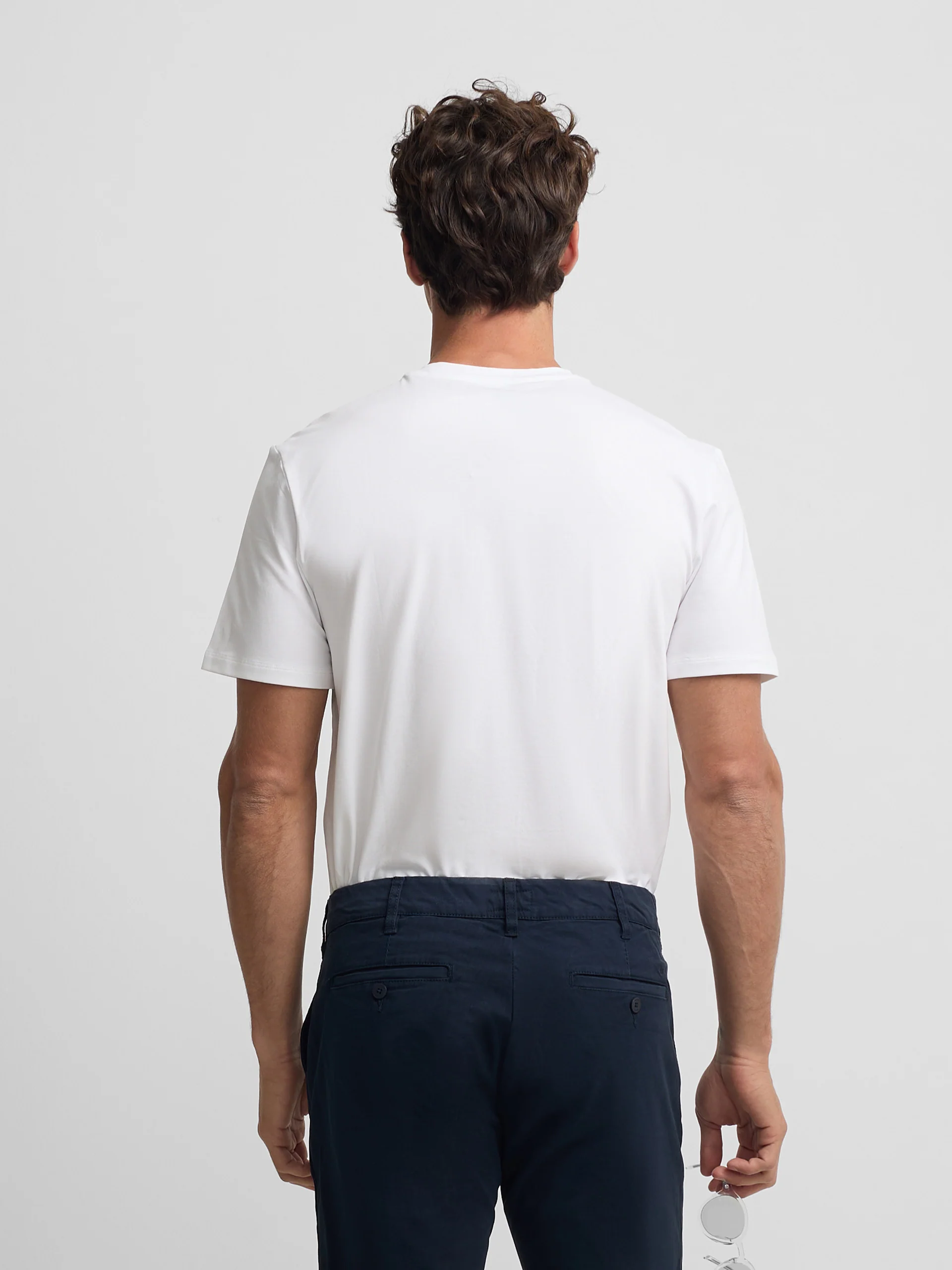 Camiseta slim fit business blanca - Image 6