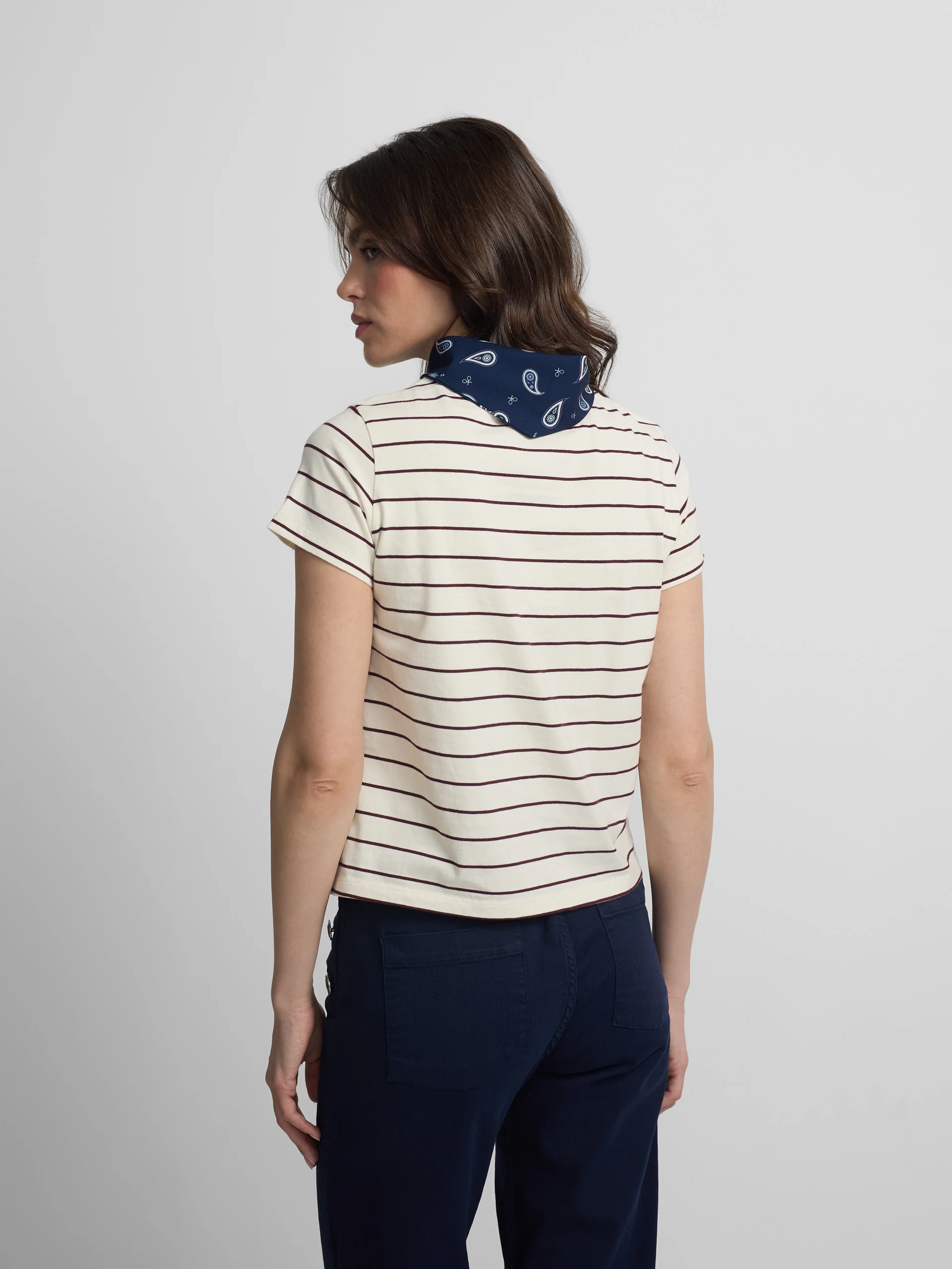 Camiseta woman aplique silbon bandana morada - Image 7